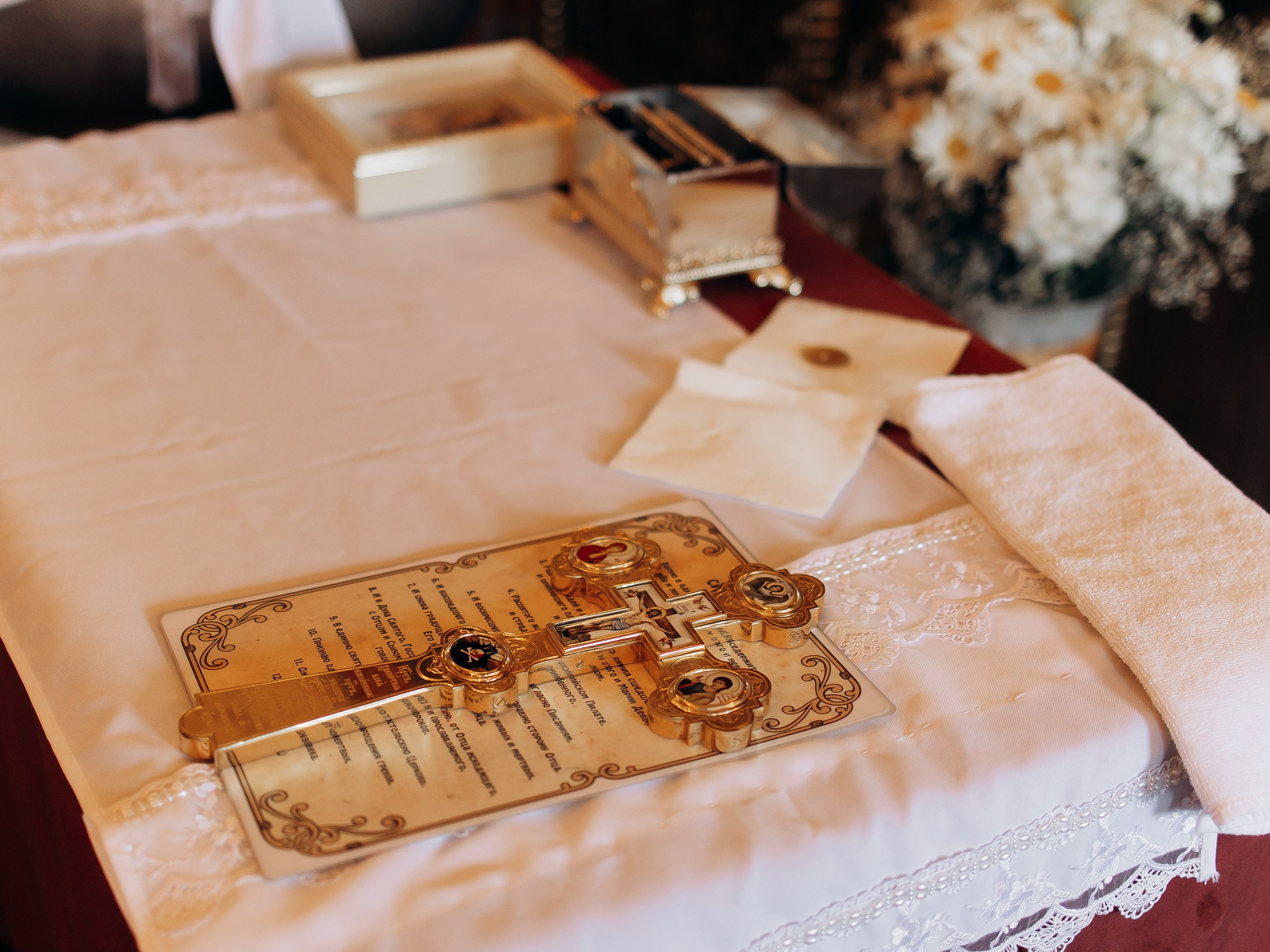 Таинство Крещения Михаила. Семейный фотограф в Краснодаре Храмова Анна