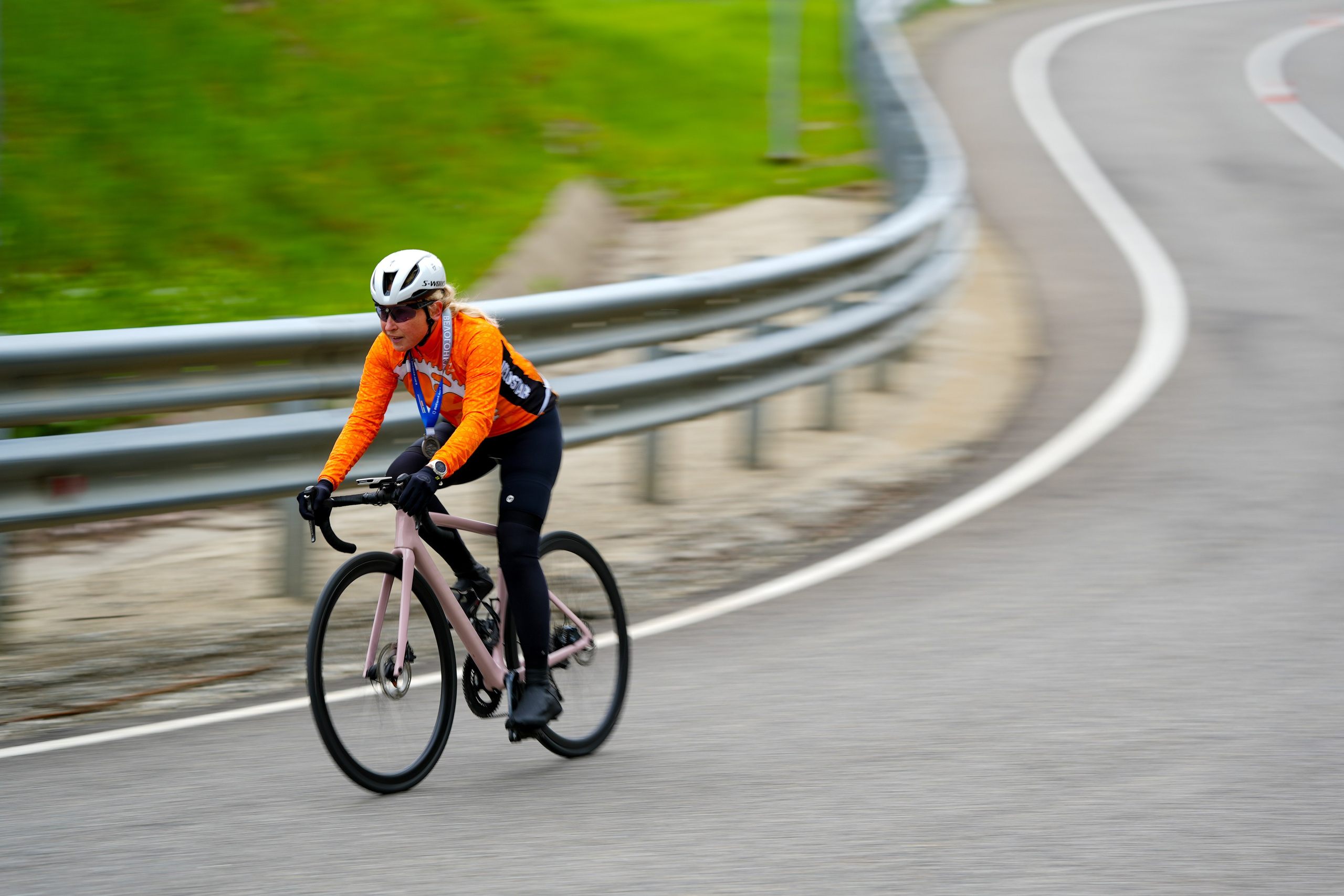 Велогонка «Три горы» на курортах горного кластера Красная Поляна. Репортажный фотограф в Красной Поляне и Сочи Павлюченко Екатерина