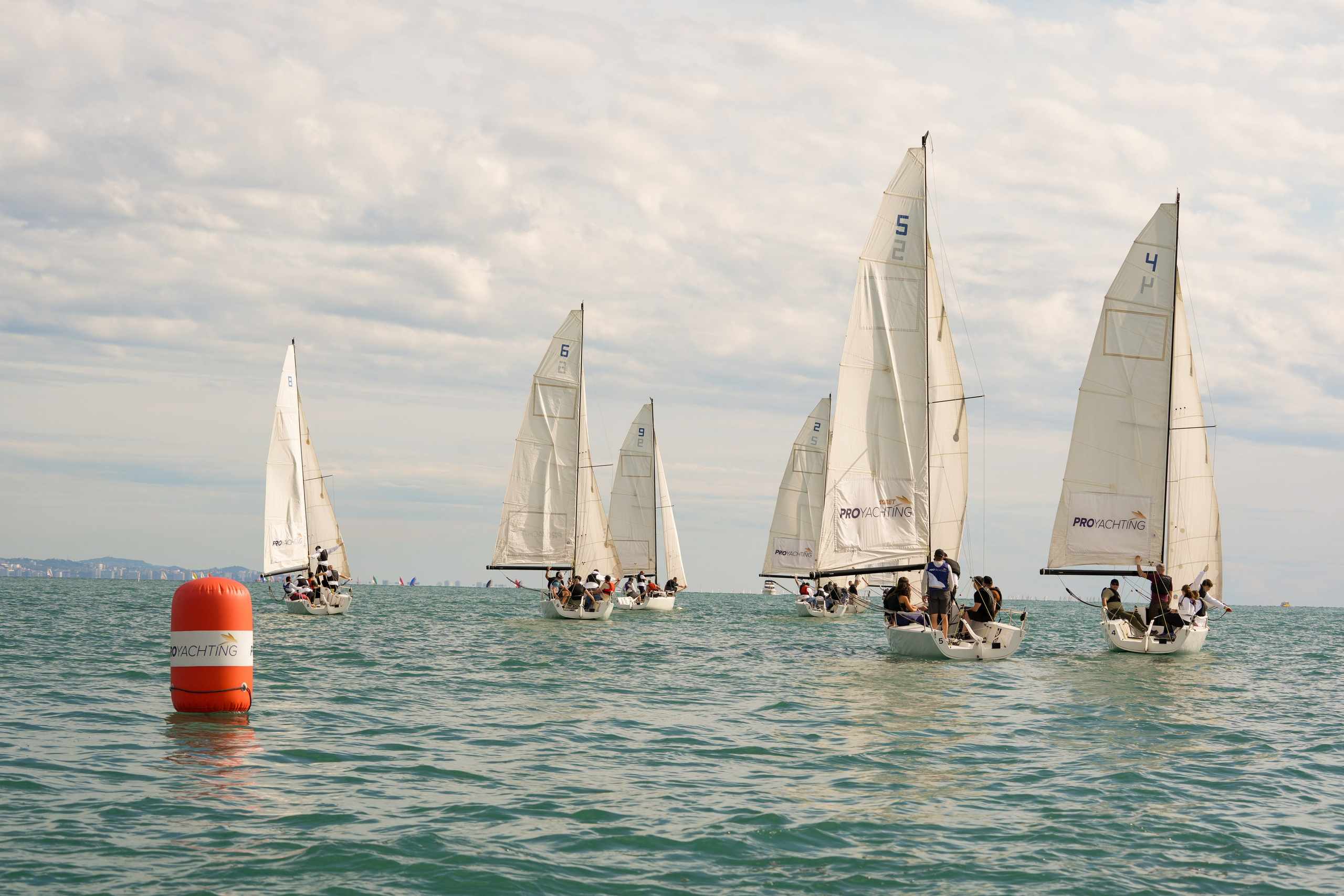 Яхтенная регата для компании Агрегатка. Репортажный фотограф в Красной Поляне и Сочи Павлюченко Екатерина
