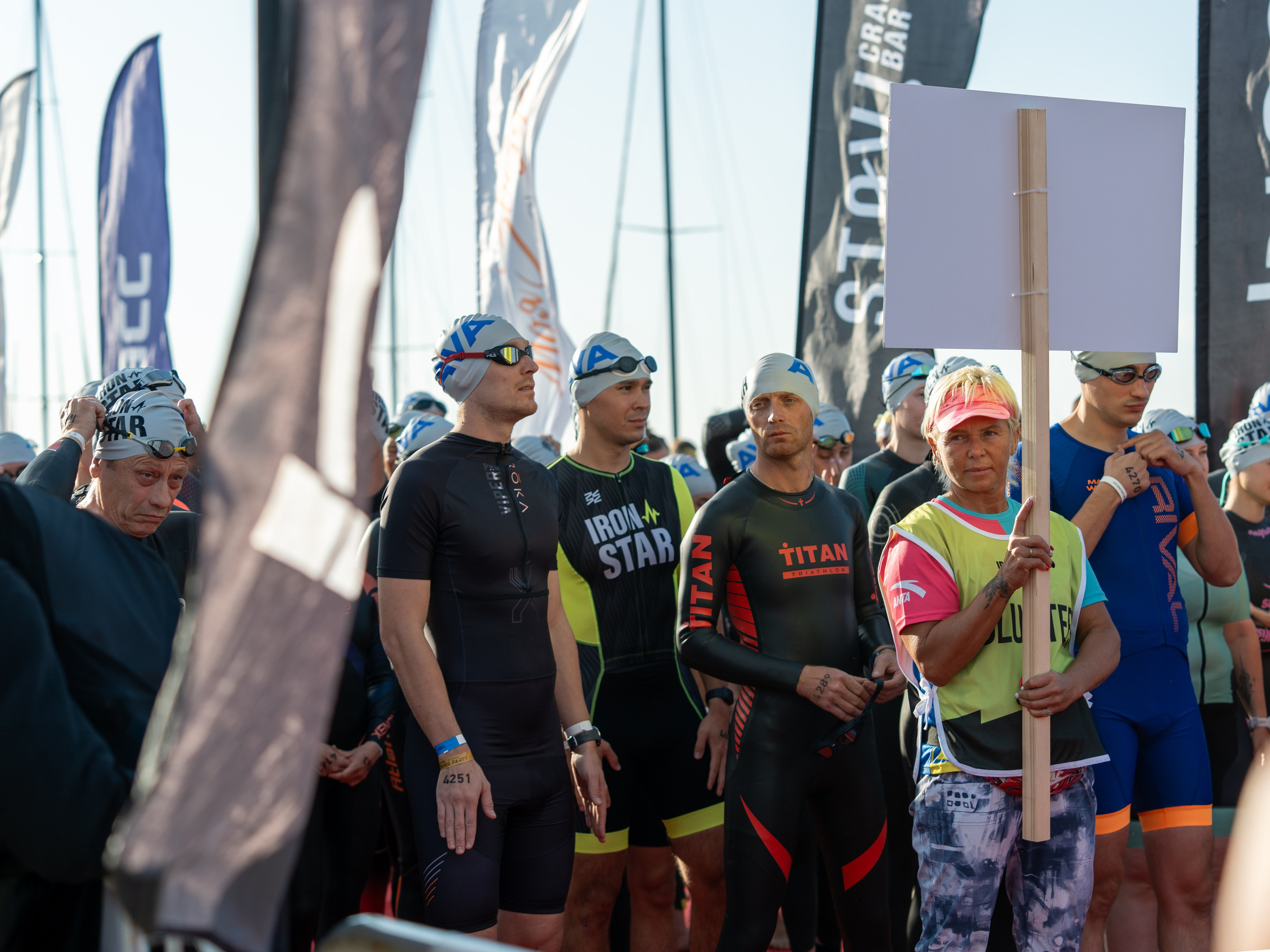 Фотоотчет партнерской интеграции для компании TELE2 на фестивале Ironstar. Репортажный фотограф в Красной Поляне и Сочи Павлюченко Екатерина