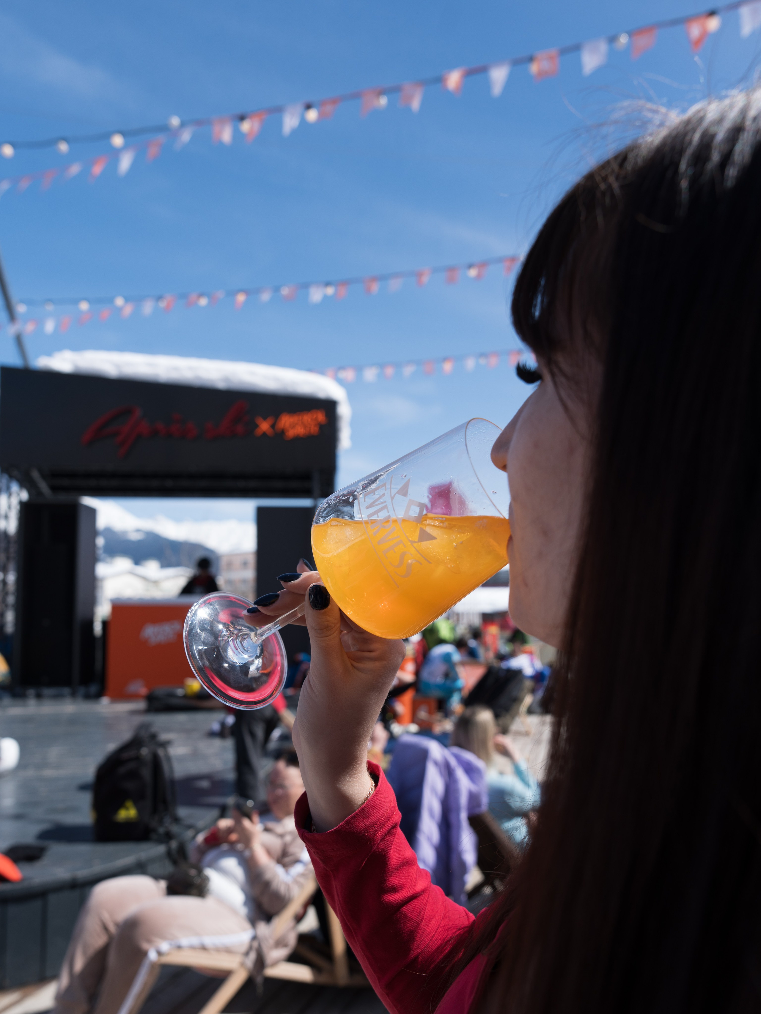 Компания «EVERVESS»: отчет с точек продаж на курортах Красной Поляны. Репортажный фотограф в Красной Поляне и Сочи Павлюченко Екатерина