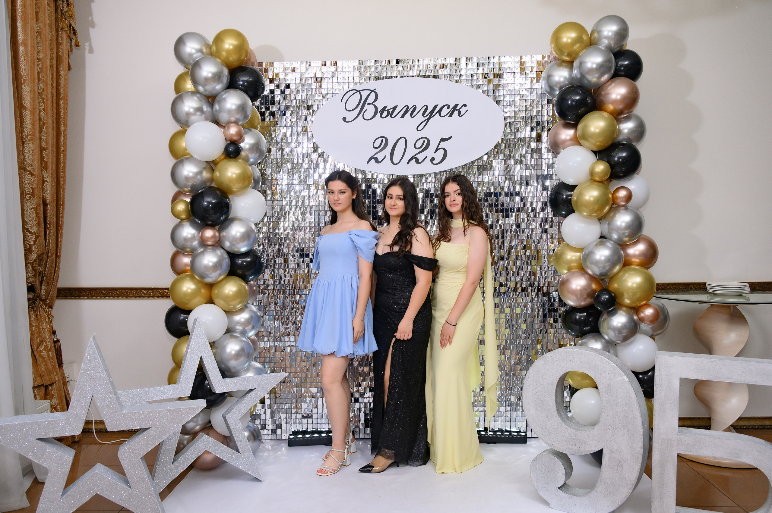 Выпускной 2025 9 кл. Семейный и детский фотограф в Новороссийске Лебедева Елена