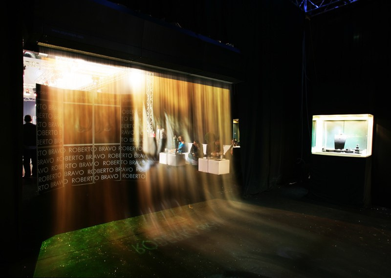 Выставка про Идеальный интерфейс / Рокетбанк / Екатерининское собрание