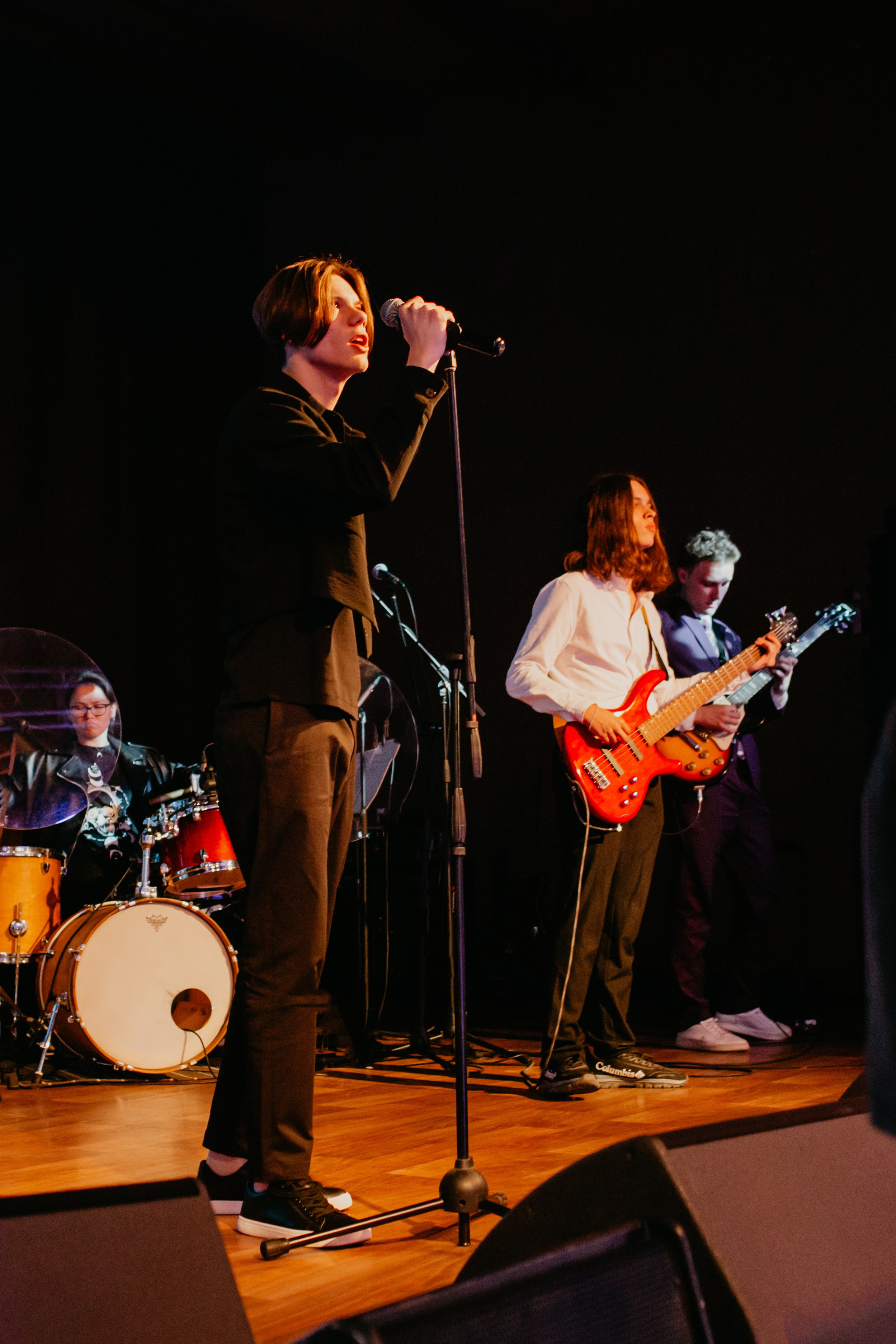 Выпускной. 11 лицей. Фотограф в Челябинске Ополихина Анна