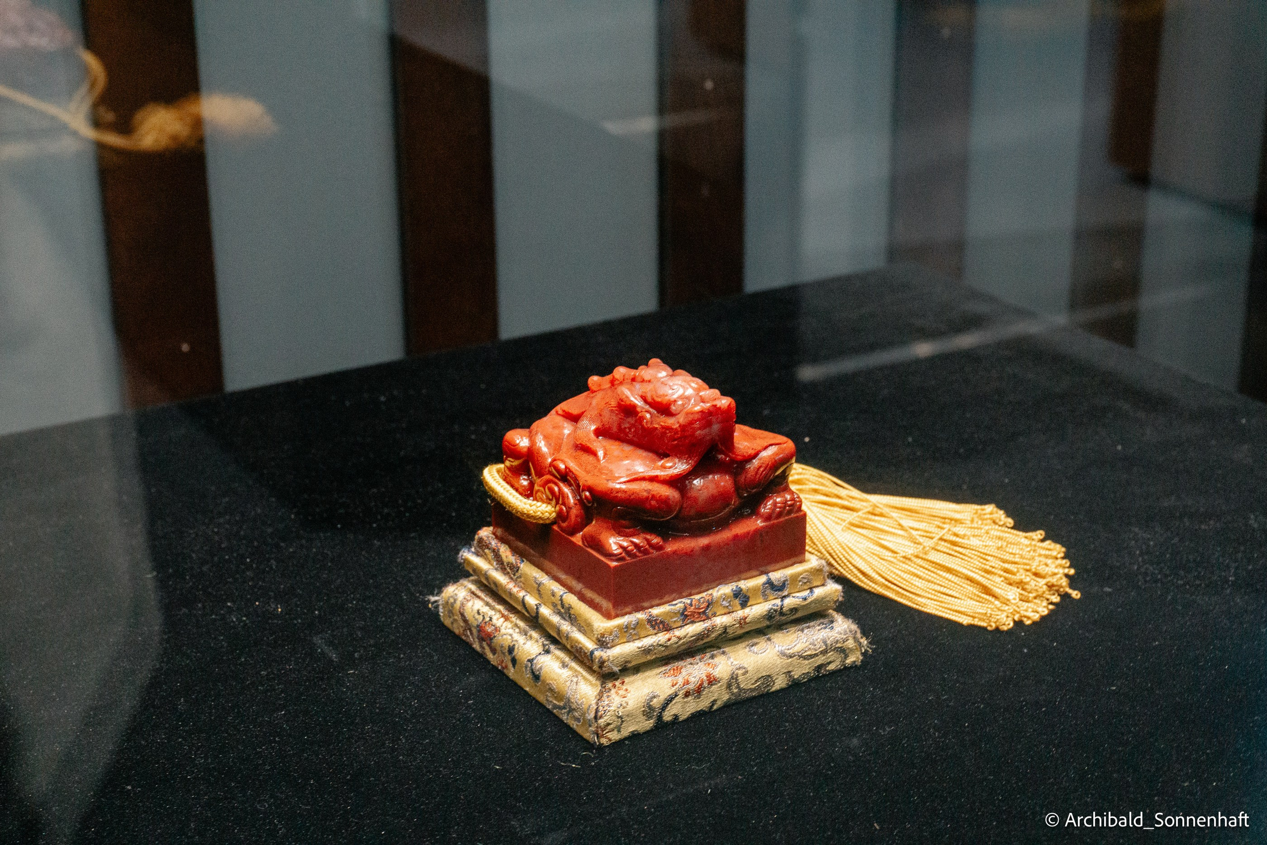 Datong. Photographer in Guangzhou, China. Archibald Sonnenhaft