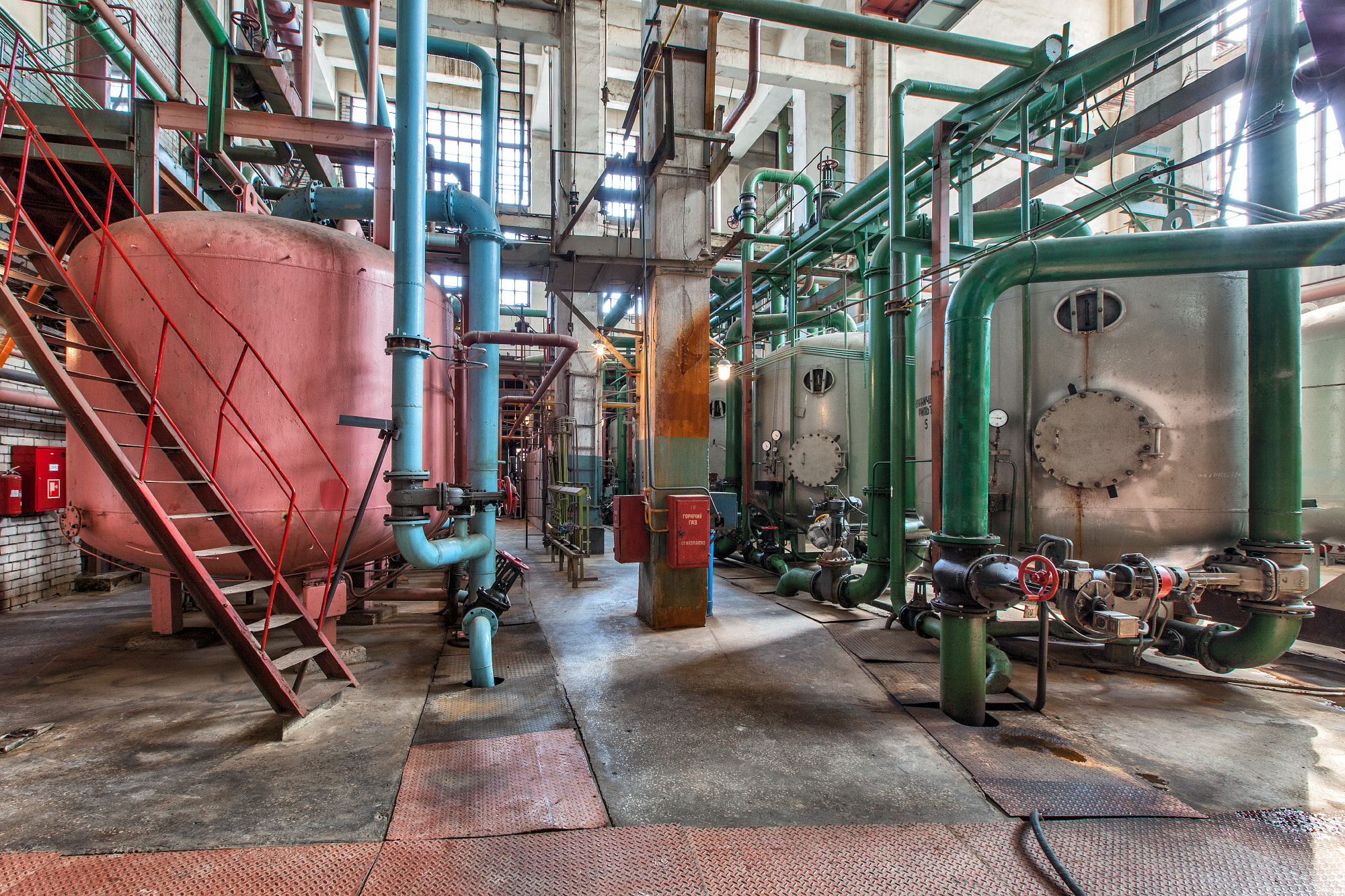 ТГК-2. Фотосъёмка интерьеров и архитектуры гостиниц, промышленная съёмка