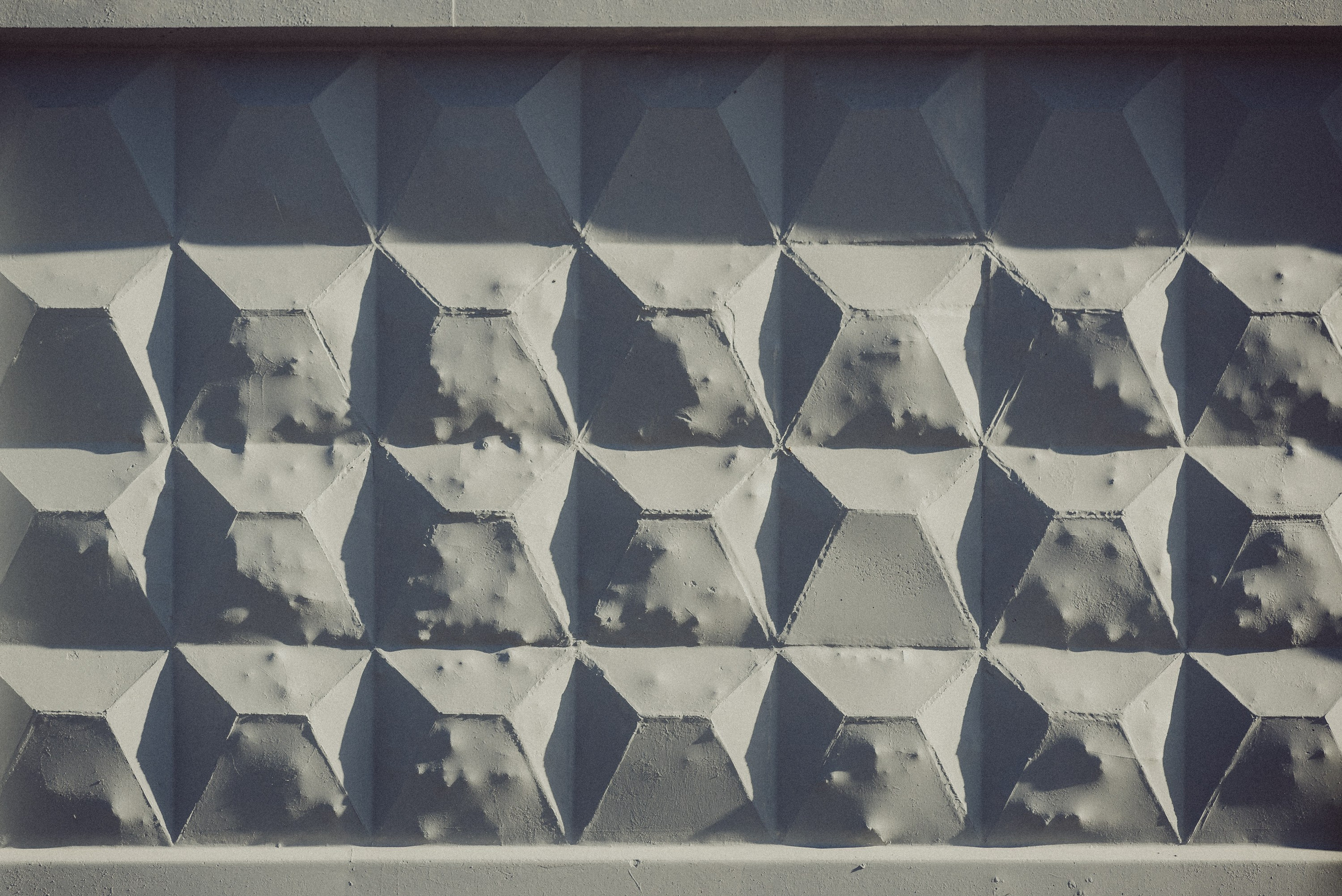 Проект #улицыгорода. Ярославль, улица Большая Фёдоровская. Документальный фотограф Илья Тихановский