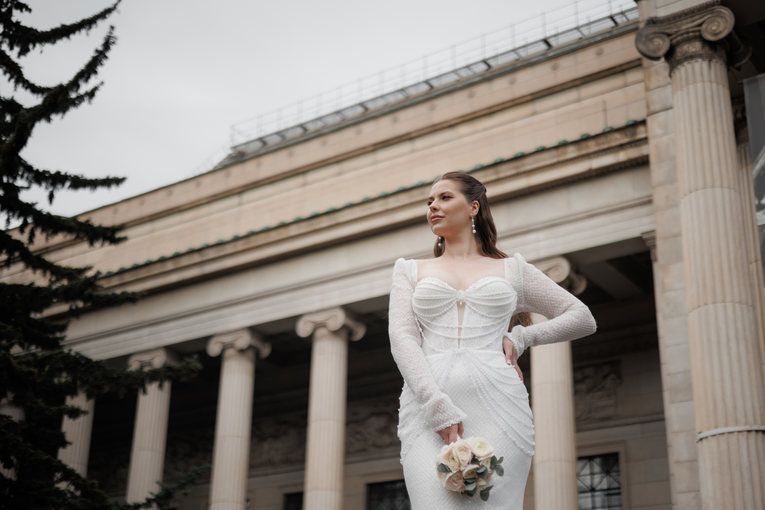 Фотосессия у Пушкинского музей. Свадебный и репортажный фотограф (Москва, Королев и другие)
