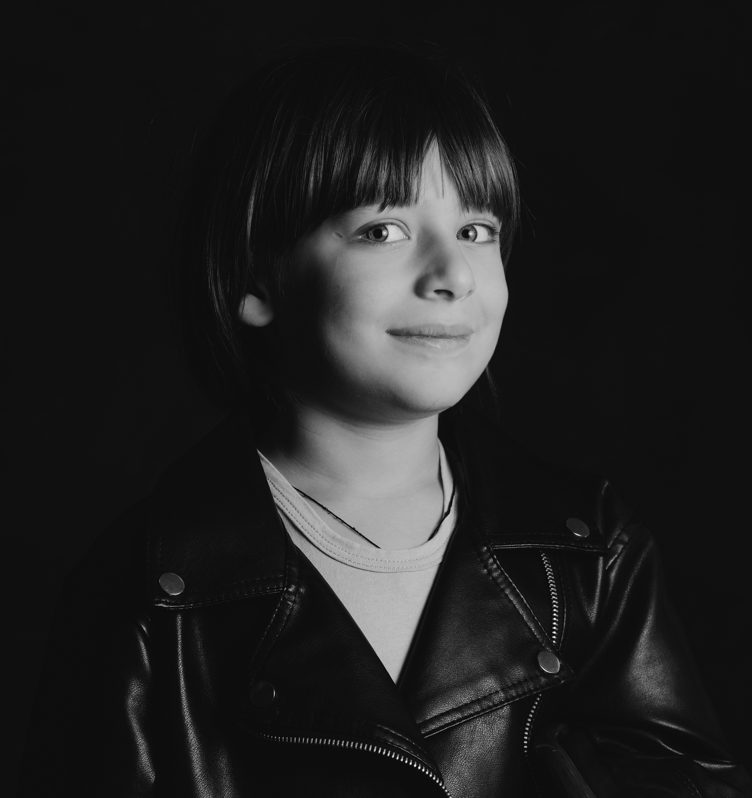 Сандро. Портретный фотограф Денис Милютин