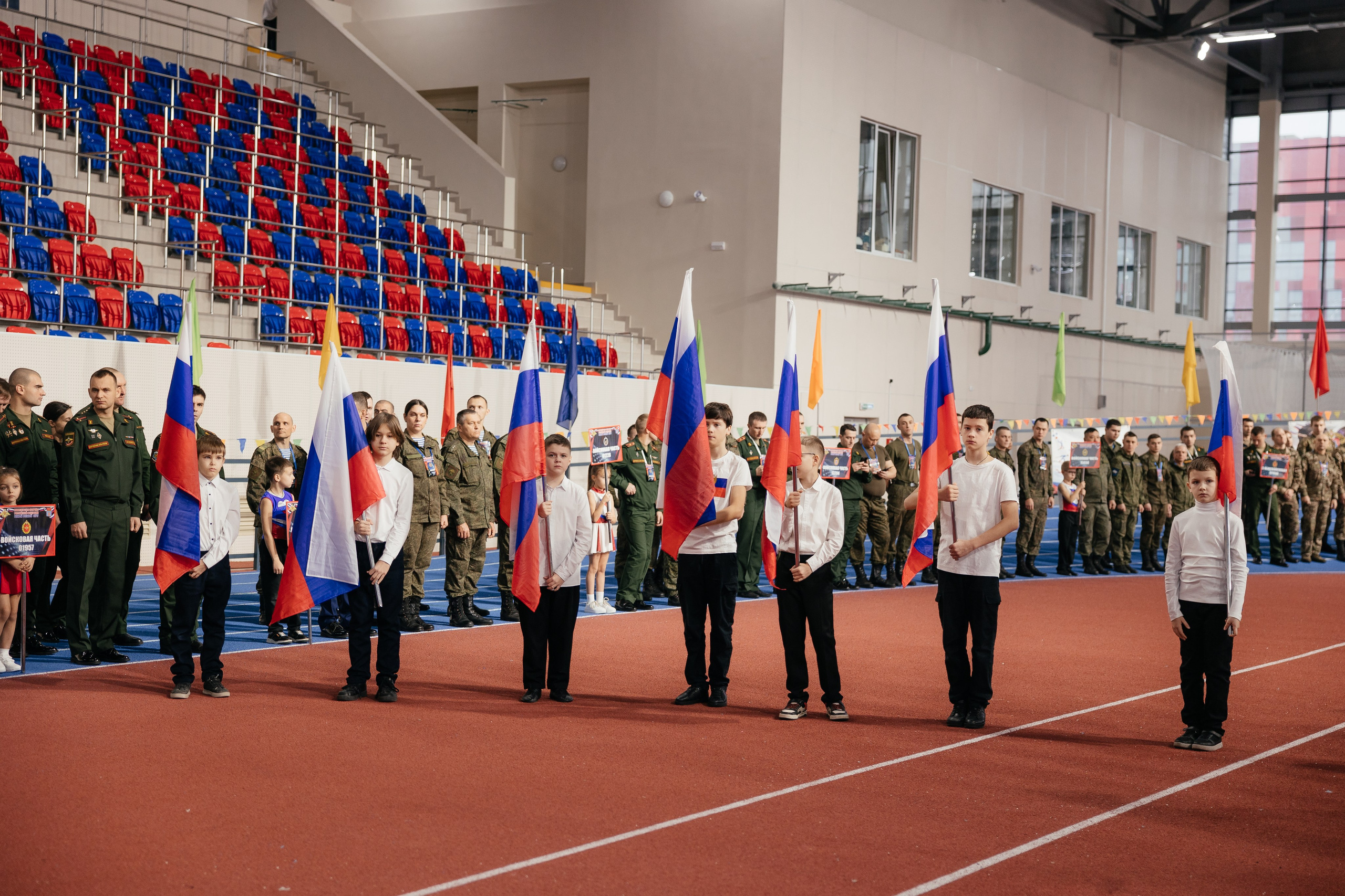 Манеж соревнования. Фотограф Крохин Олег