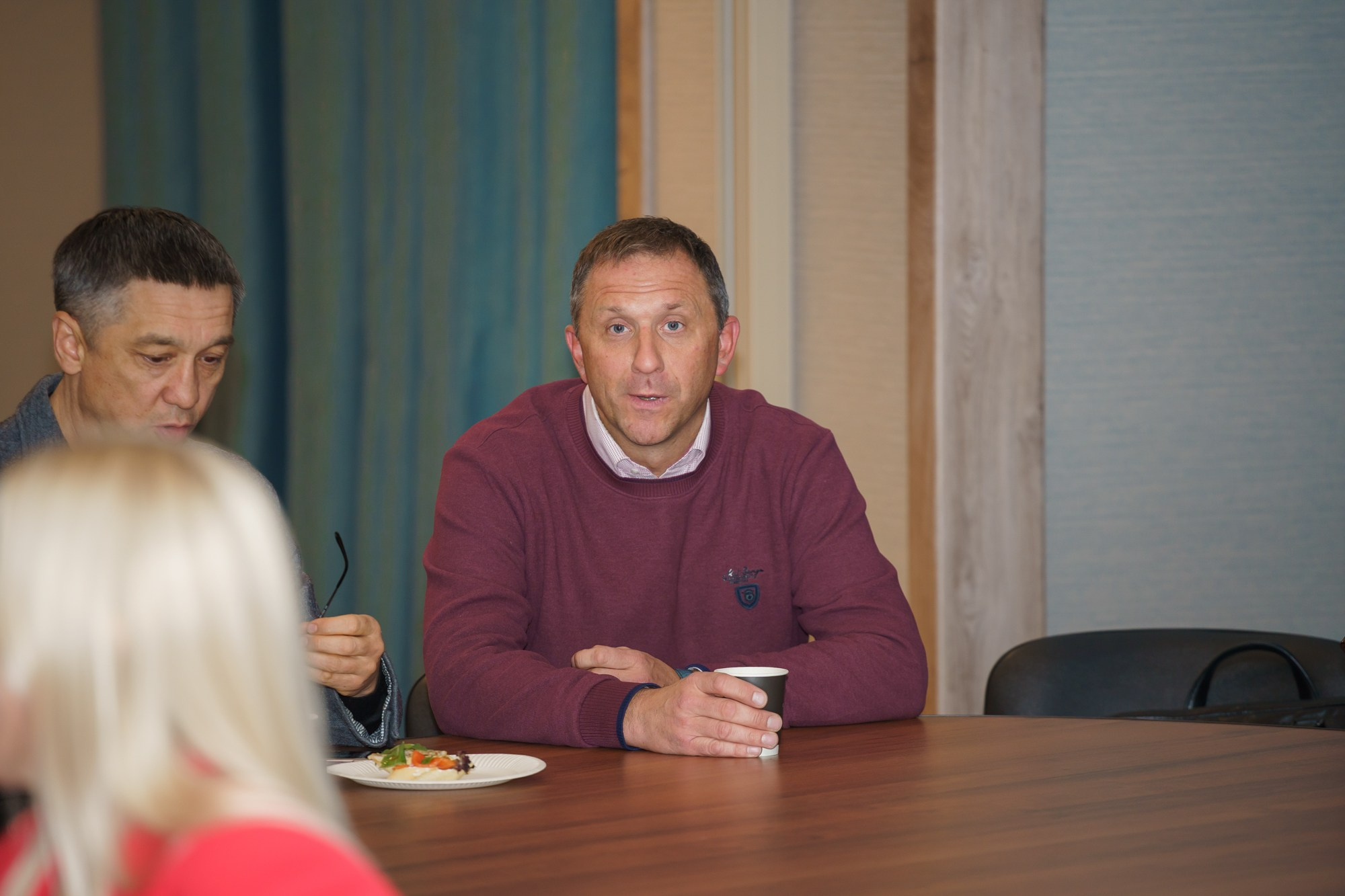 Выступление спикера. Photomantis