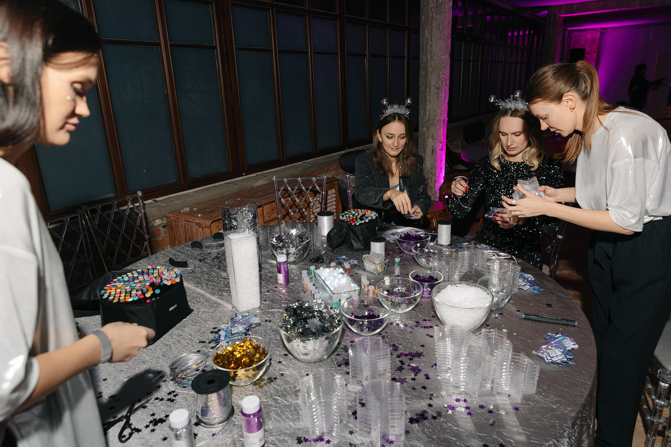 Среди звезд — корпоратив Яндекс. Свадебный фотограф Москва Саша Серегина (Сашина)