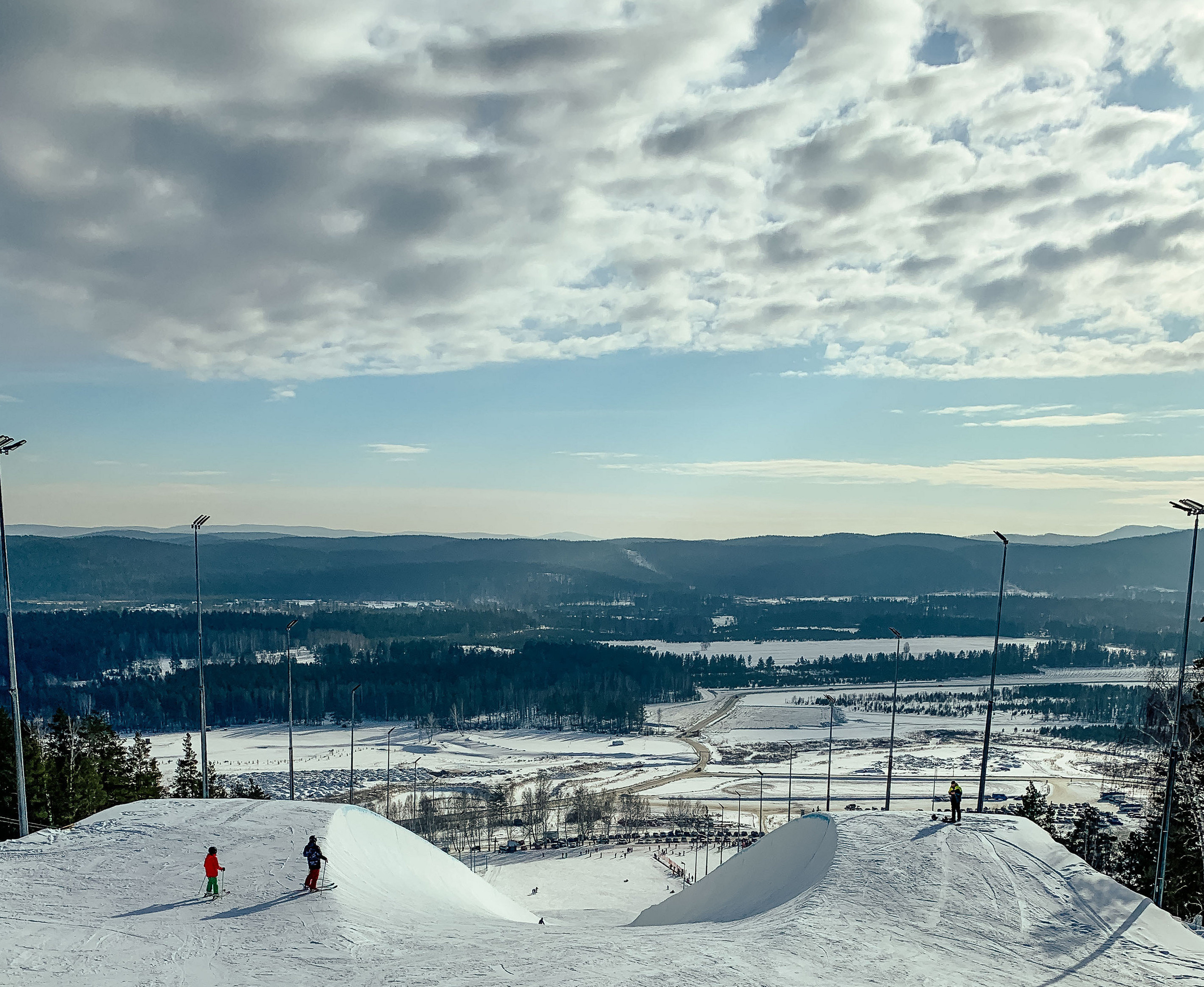 Горнолыжный тур в ГК Солнечная долина из Уфы — Время Приключений