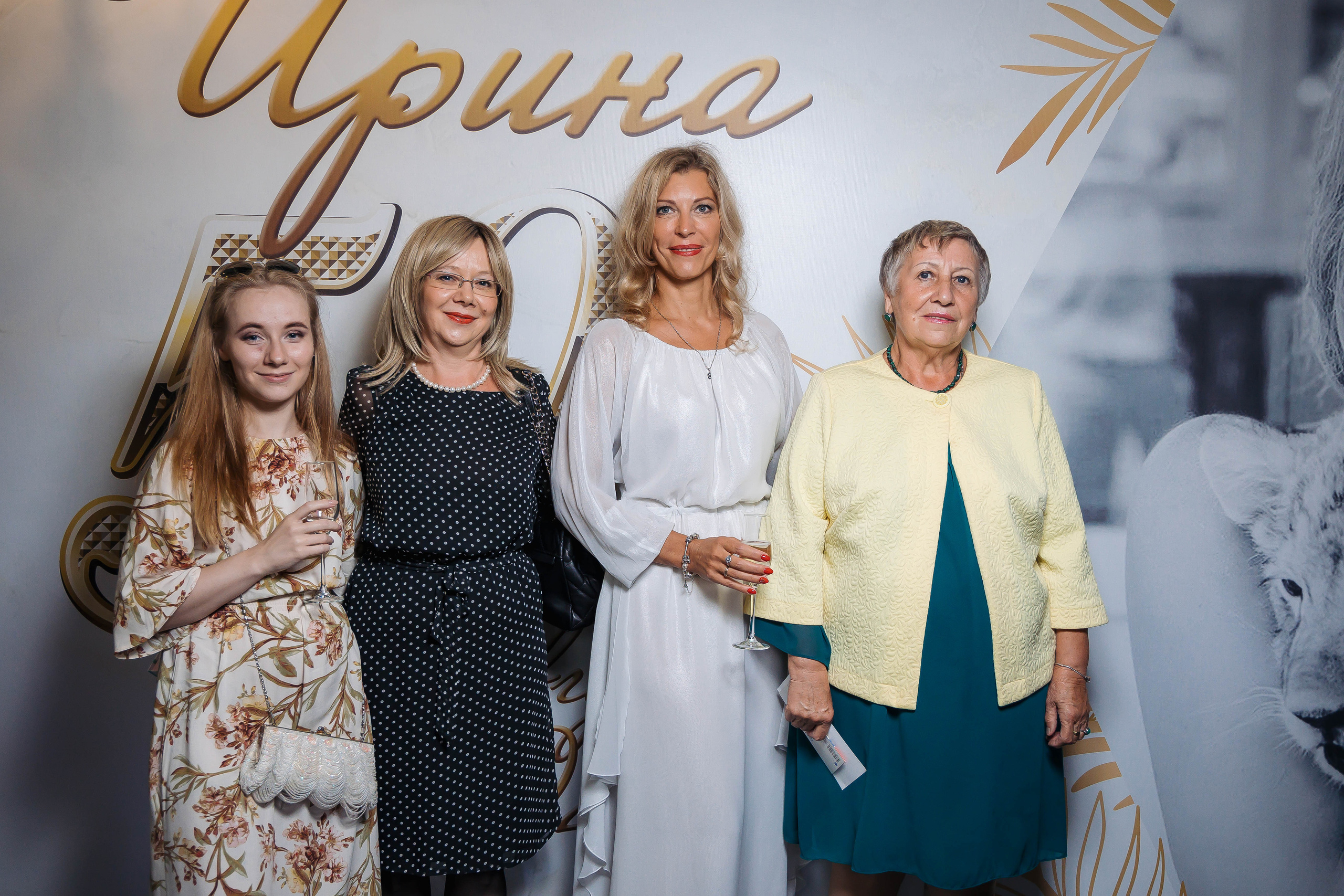 Юбилей в Романс кафе Петергоф