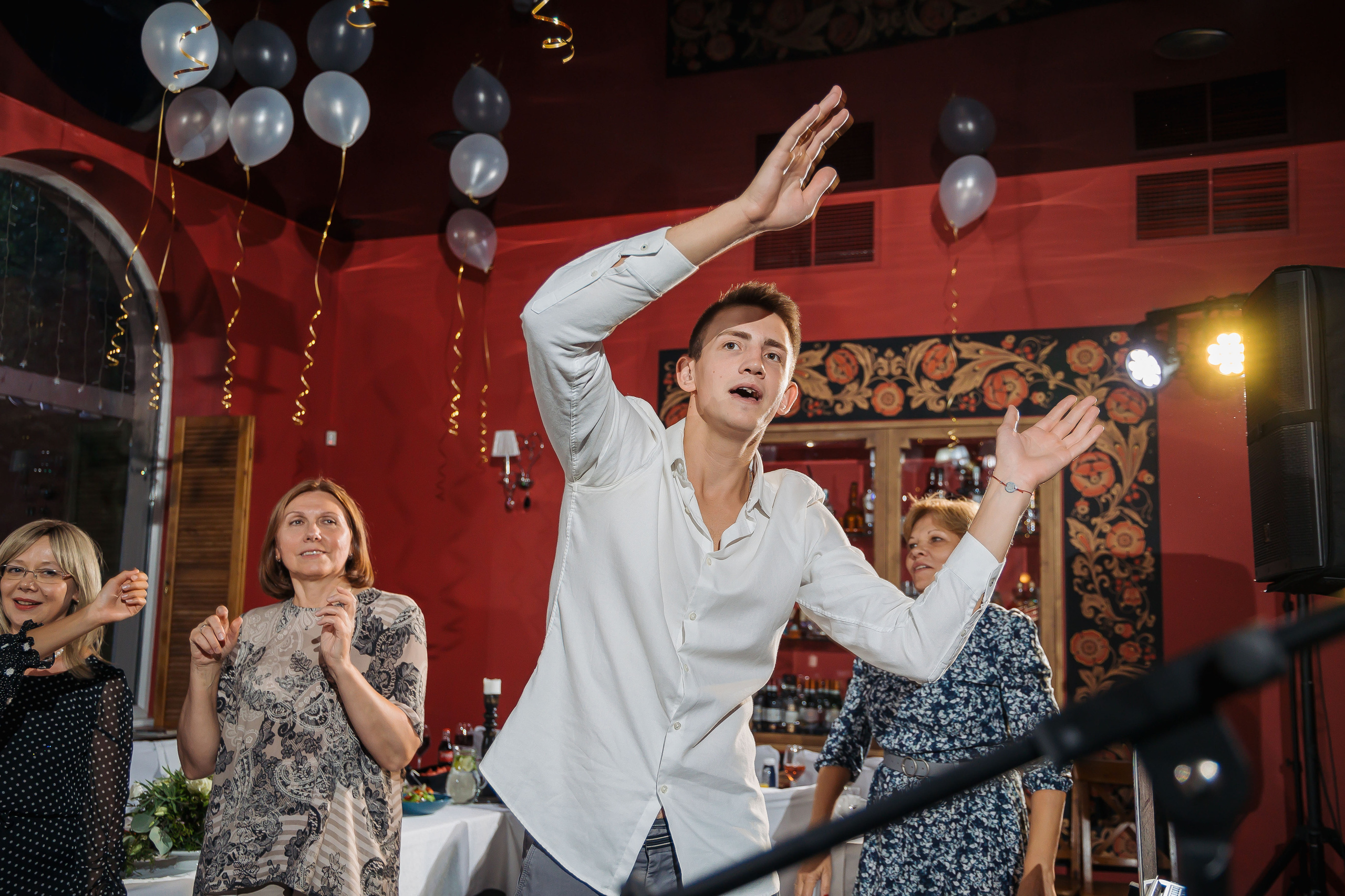 Юбилей в Романс кафе Петергоф