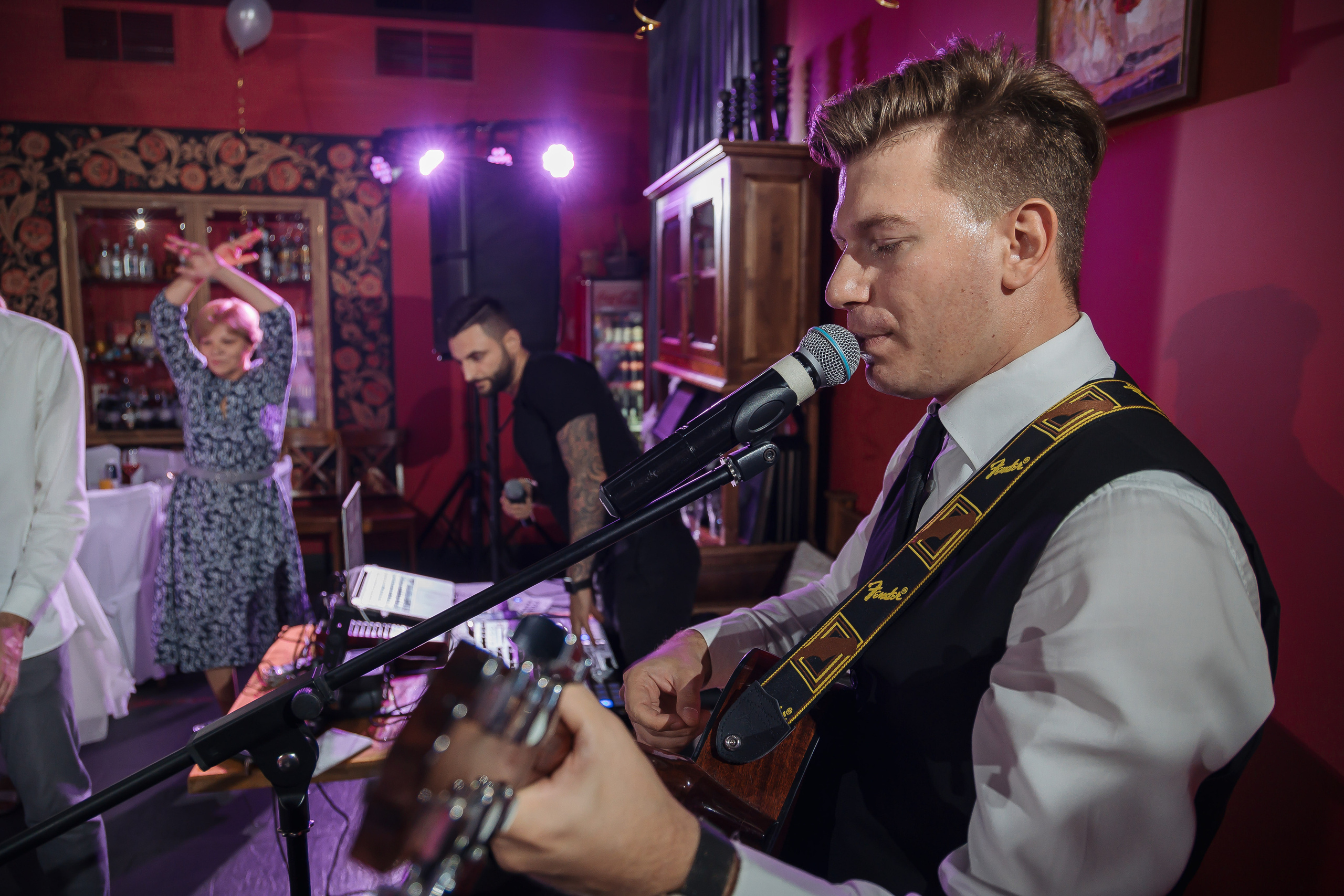 Юбилей в Романс кафе Петергоф