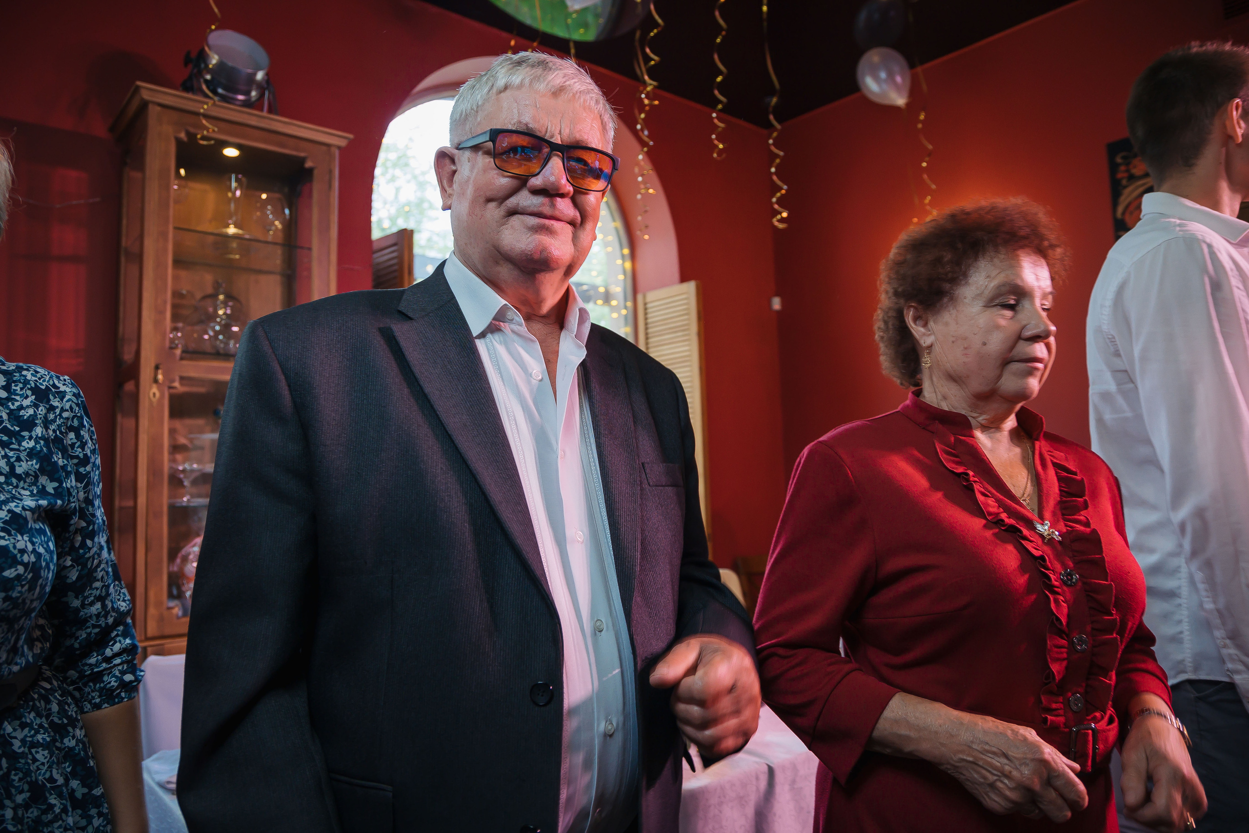 Юбилей в Романс кафе Петергоф