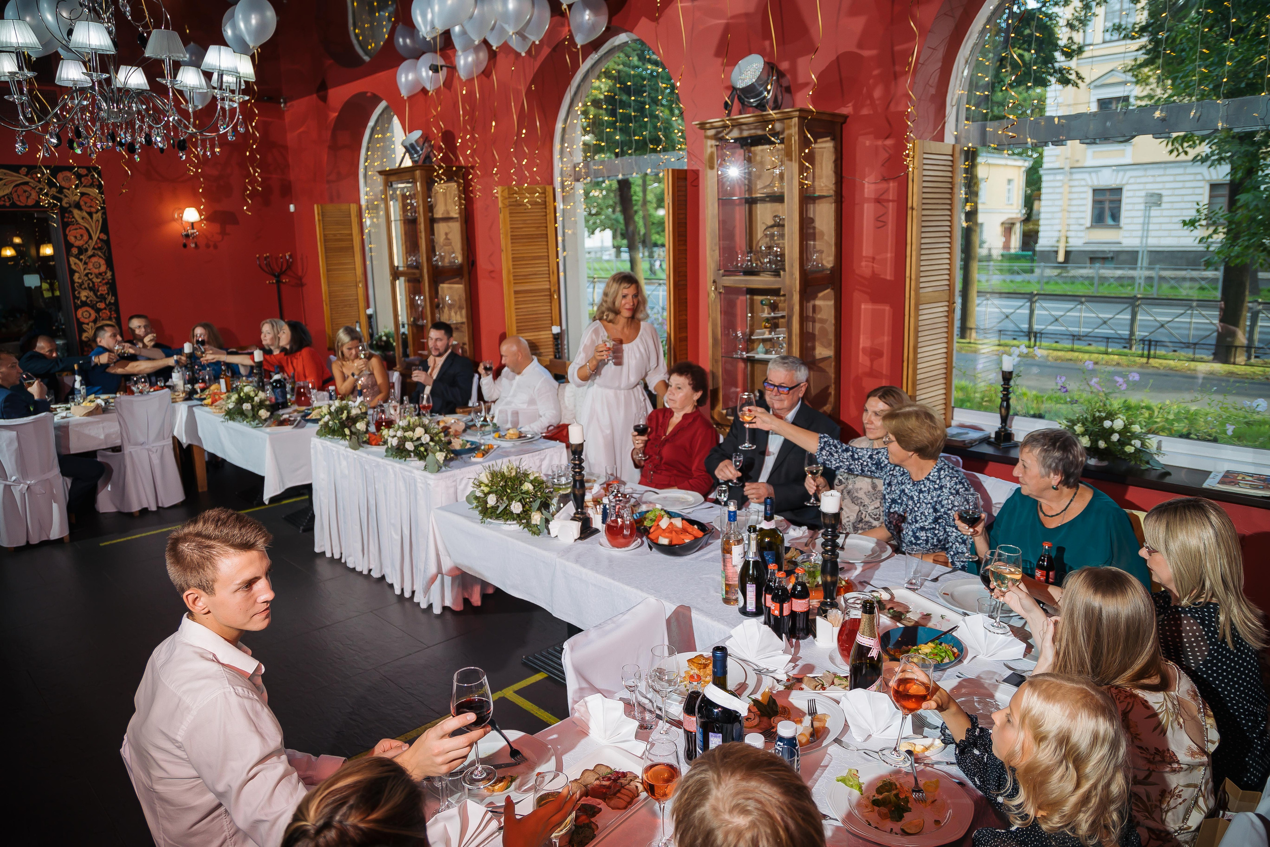 Юбилей в Романс кафе Петергоф