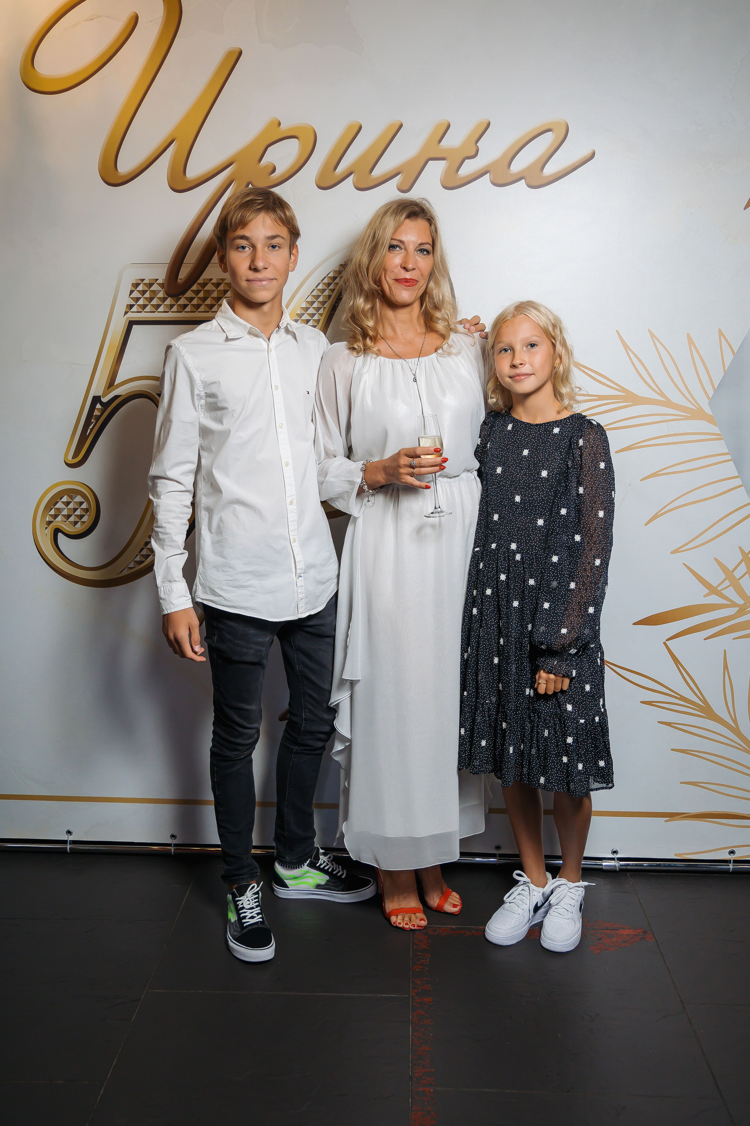 Юбилей в Романс кафе Петергоф