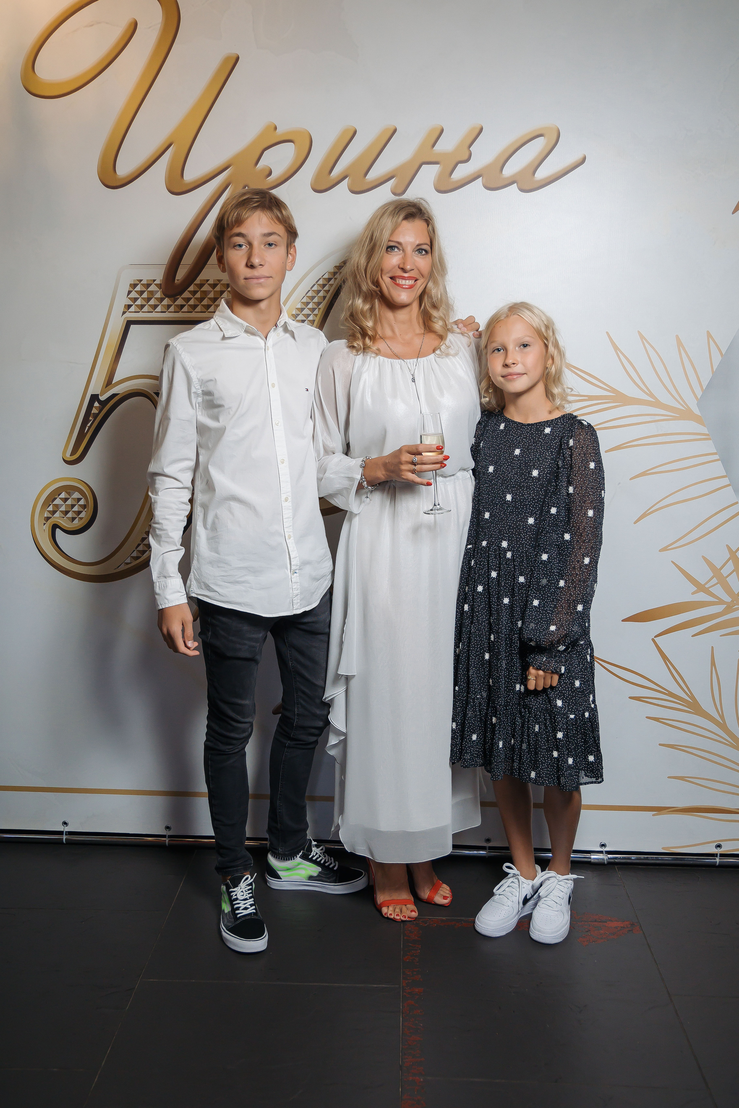 Юбилей в Романс кафе Петергоф