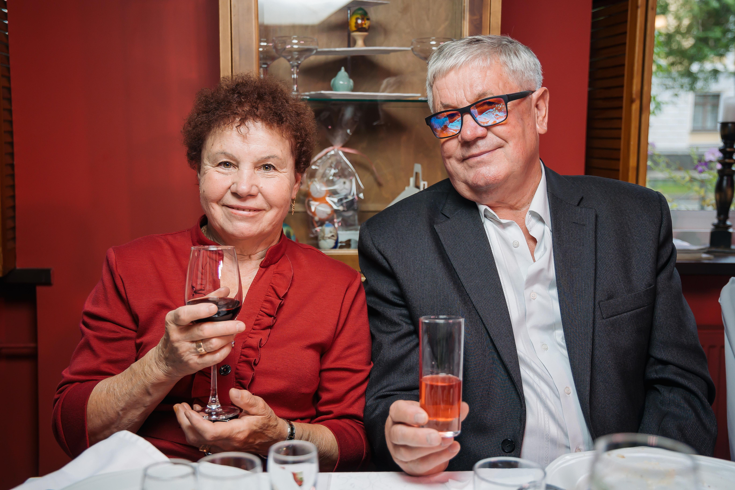 Юбилей в Романс кафе Петергоф