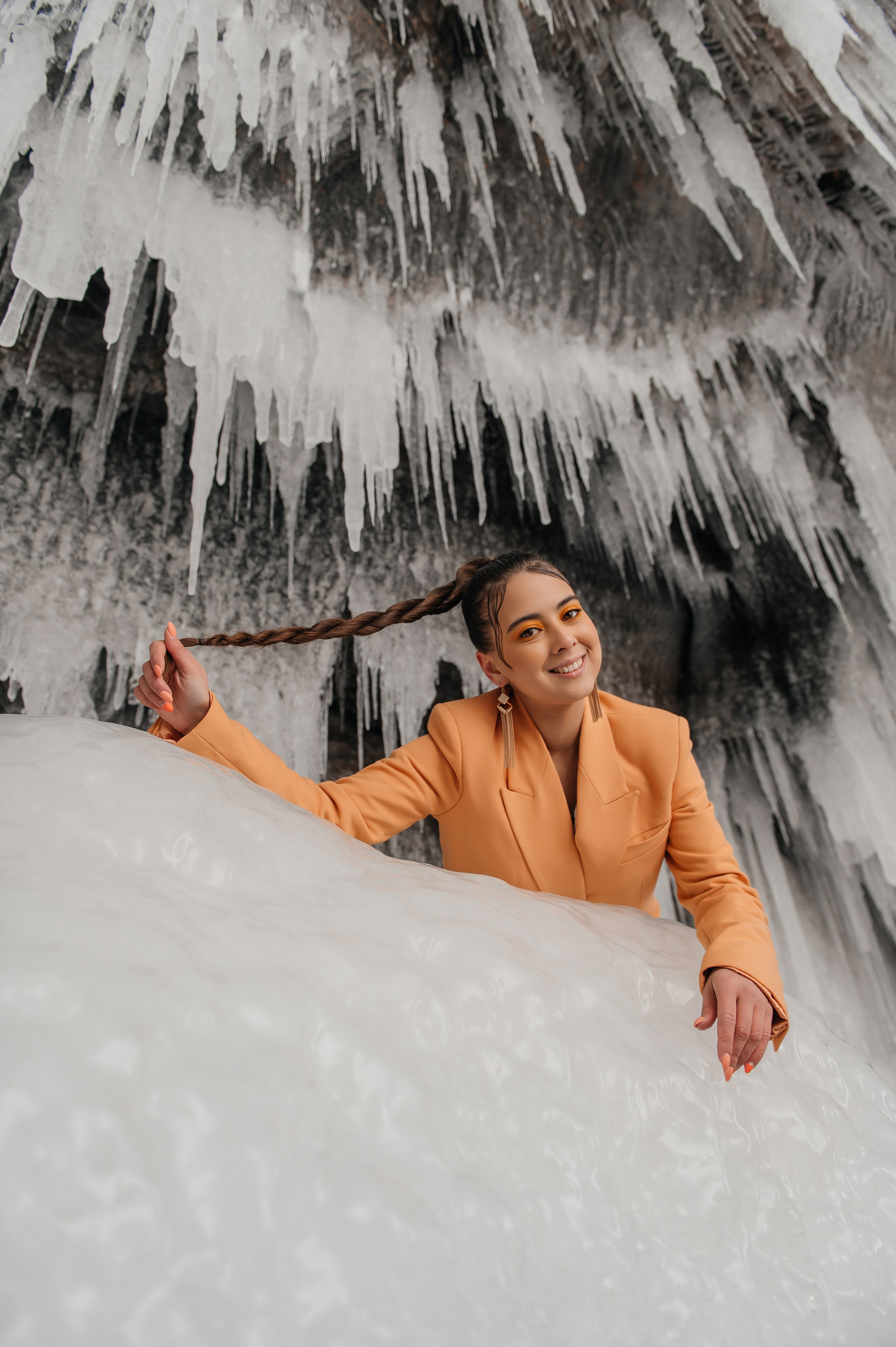 Женская съемка на Байкале. Фотограф Москва и Видеограф Москва