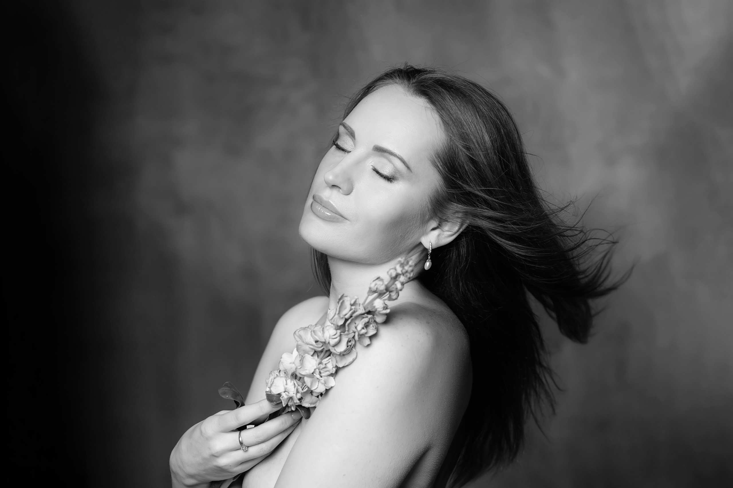 Портретные фотосессии, контент-съемки, репортаж