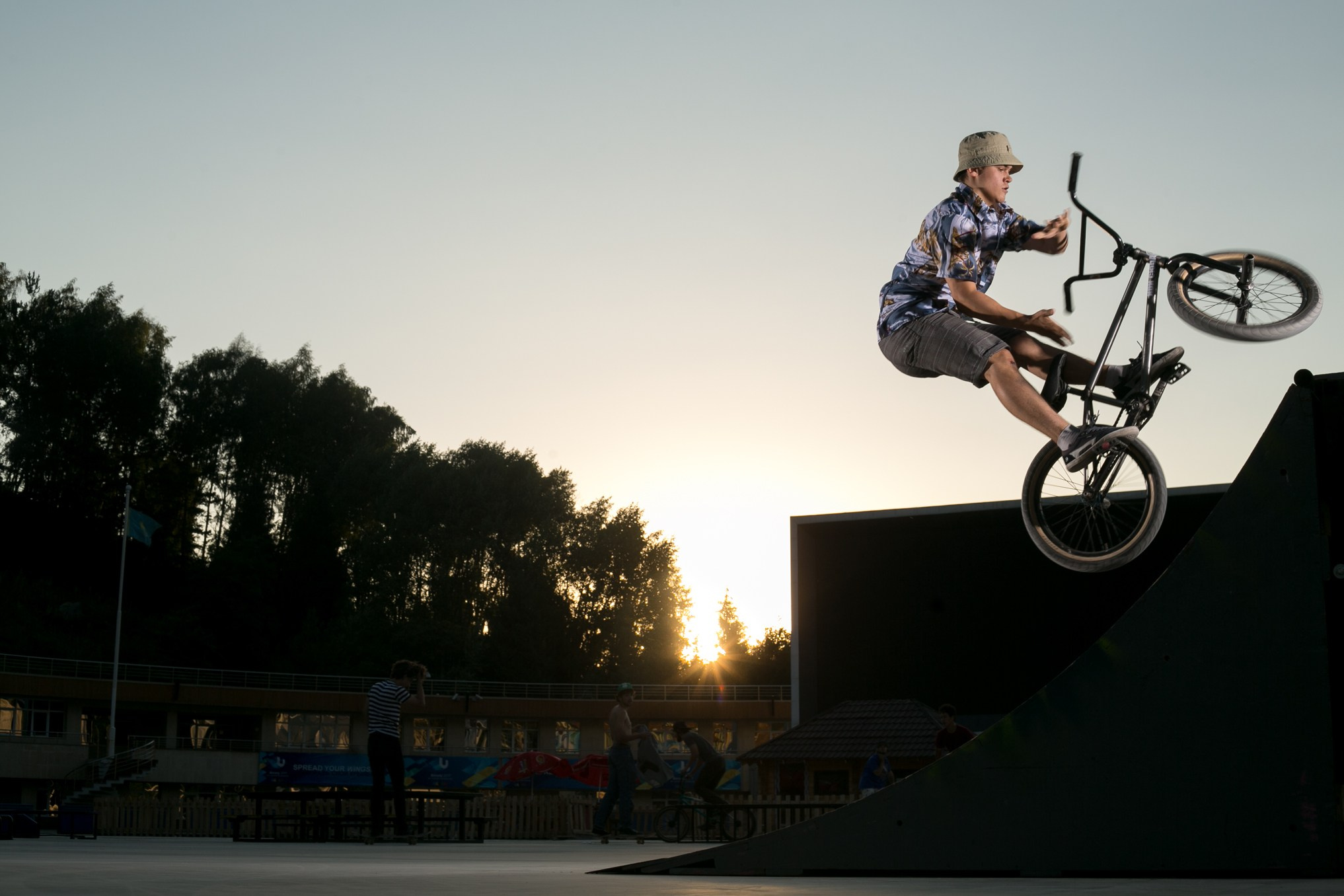 Action. Фотограф в Алматы Виктор Магдеев