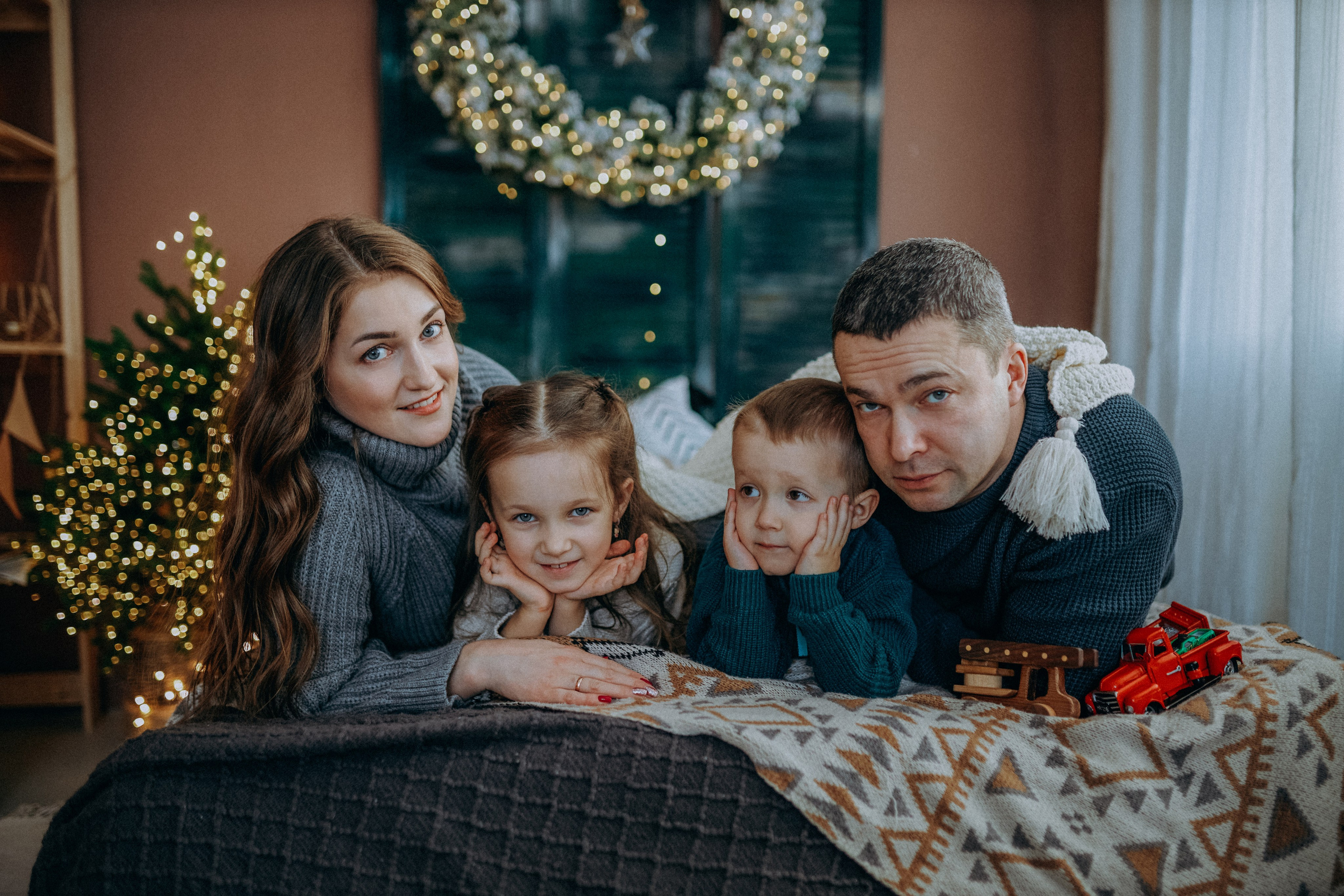 Новогодние семейные фотосесии. Фотограф в Каргополе и Няндоме