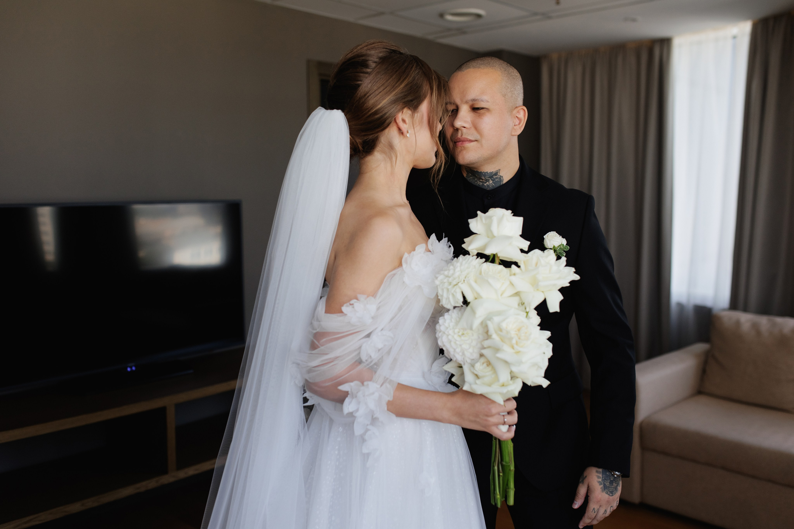 Свадебная фотосессия в Краснодарском отеле Marriott. Фотограф в Краснодаре Анна Худокормова. Свадебные, семейные, детские фотосессии