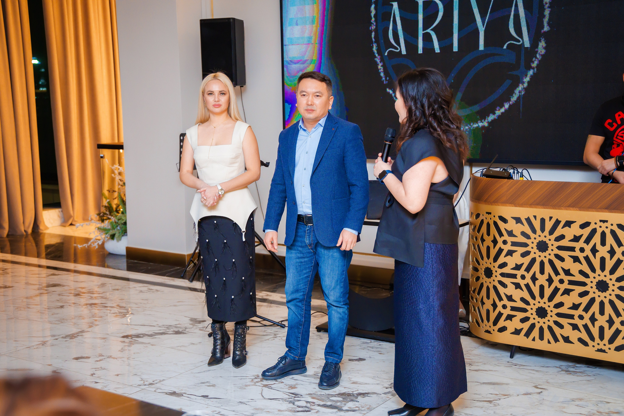 Мероприятие в заведении. Семейный и Свадебный фотограф в Астане Александр Астапов