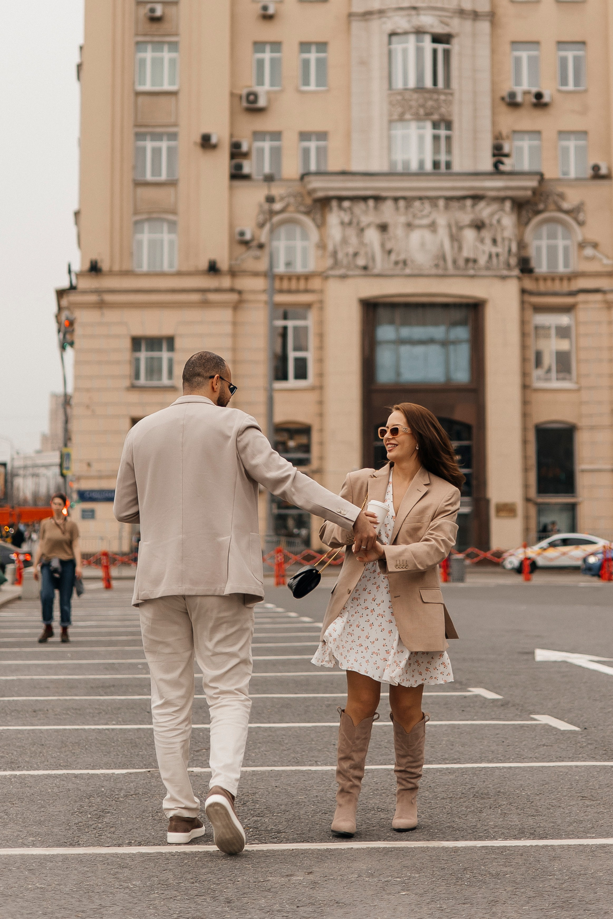 Анастасия и Мостафа (библиотека + прогулка). Фотограф в Москве Екатерина Потапова