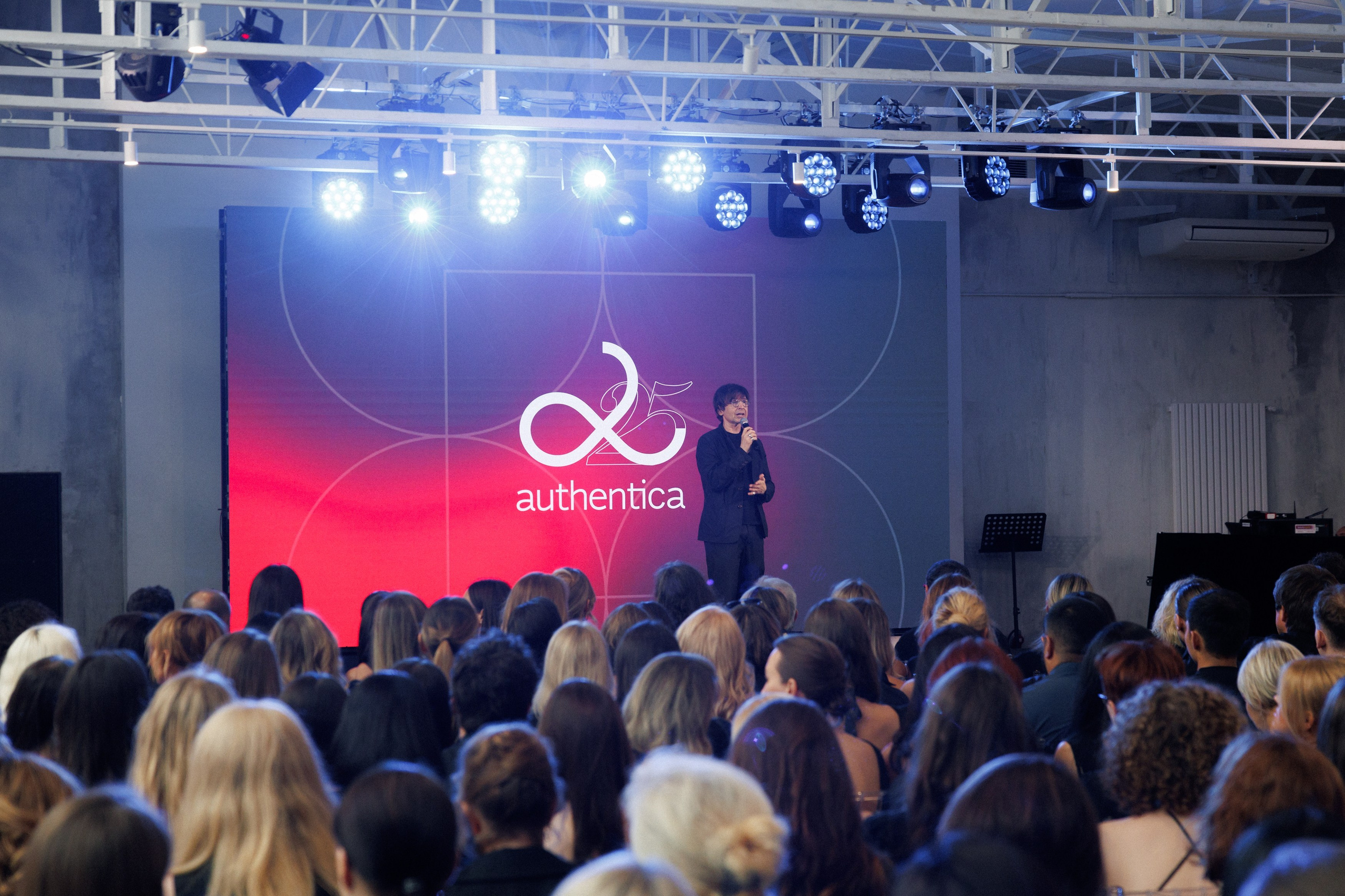 Authentica 25. Профессиональный фотограф Егоров Кирилл