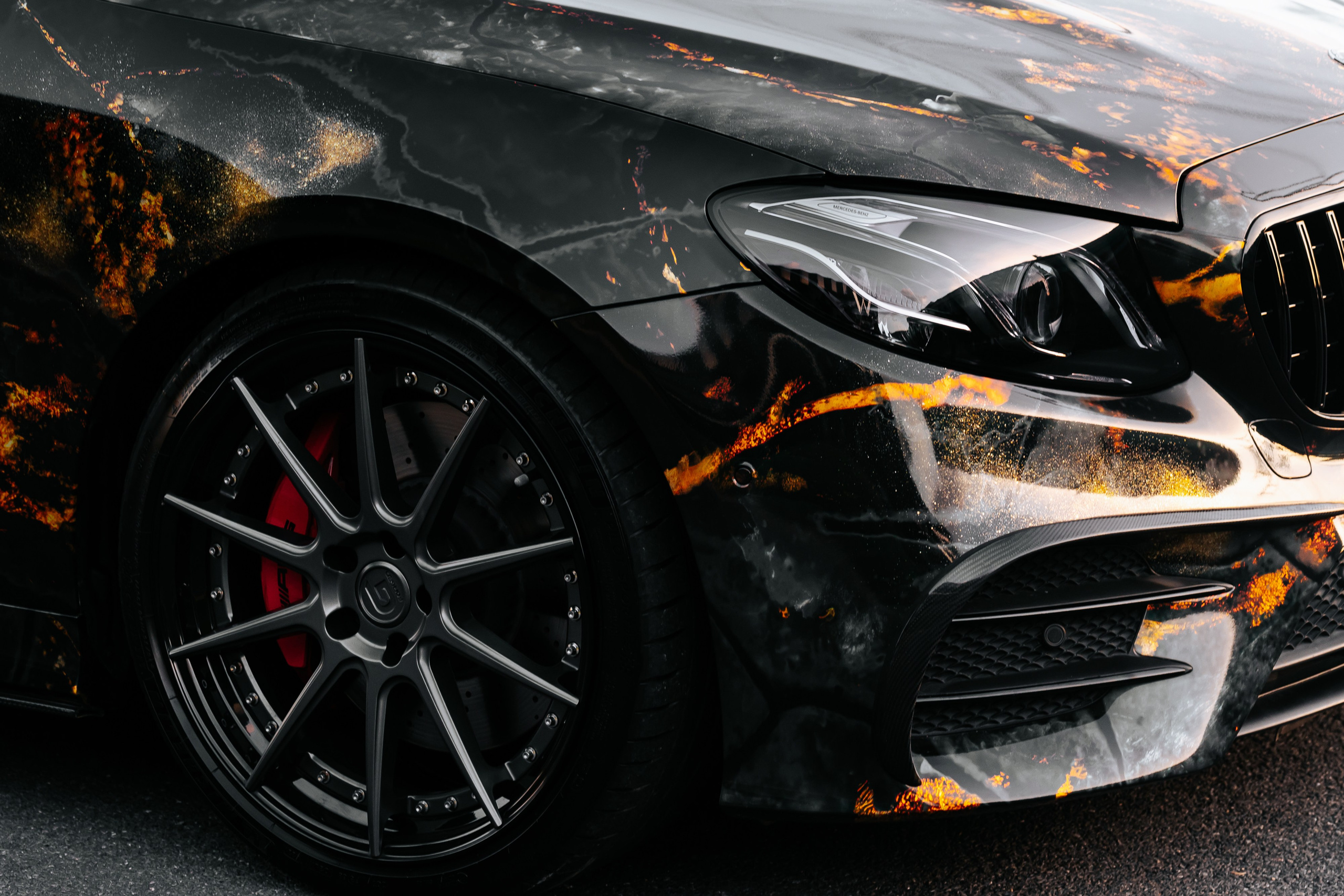 Mercedes Benz E 53. Фотограф в на Пхукете Сергей Войлоков