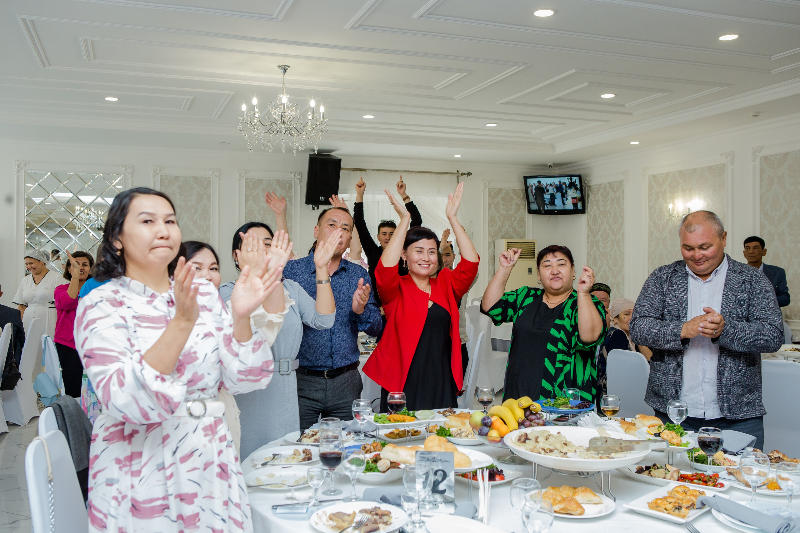 QYZ UZATU ZHADYRA. Свадебный и репортажный фотограф в Астане T.Yertay «Nomad media»