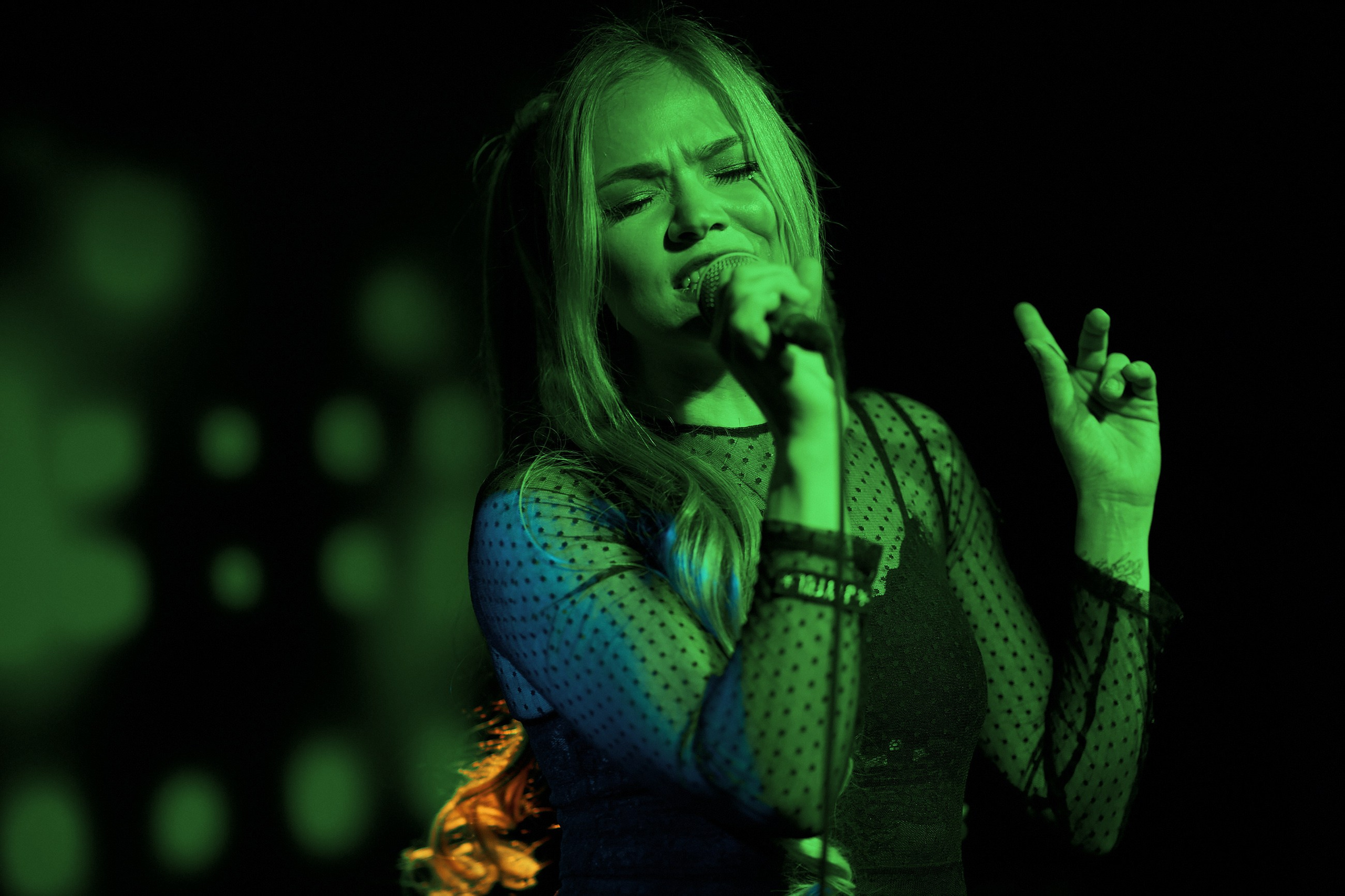 Школа вокала. Выпускное выступление. Семейный и репортажной фотограф в Красноярске и Москве Виктор Бабинцев