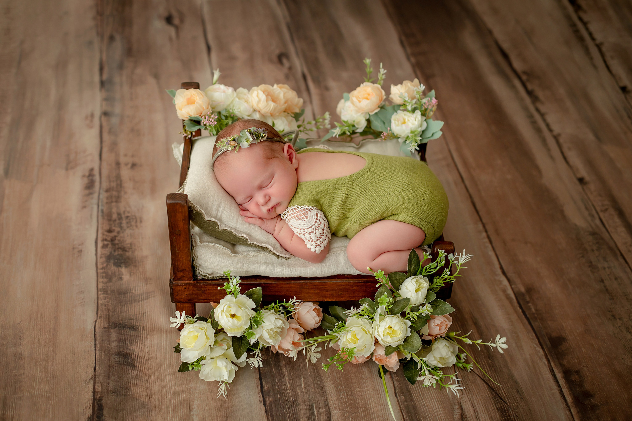 Новорожденные до 28 дней. Фотограф новорожденных в Тюмени