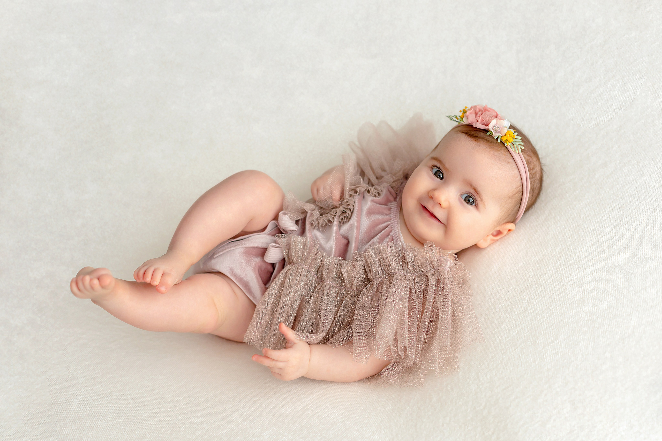 Малыши до года. Фотограф новорожденных в Тюмени