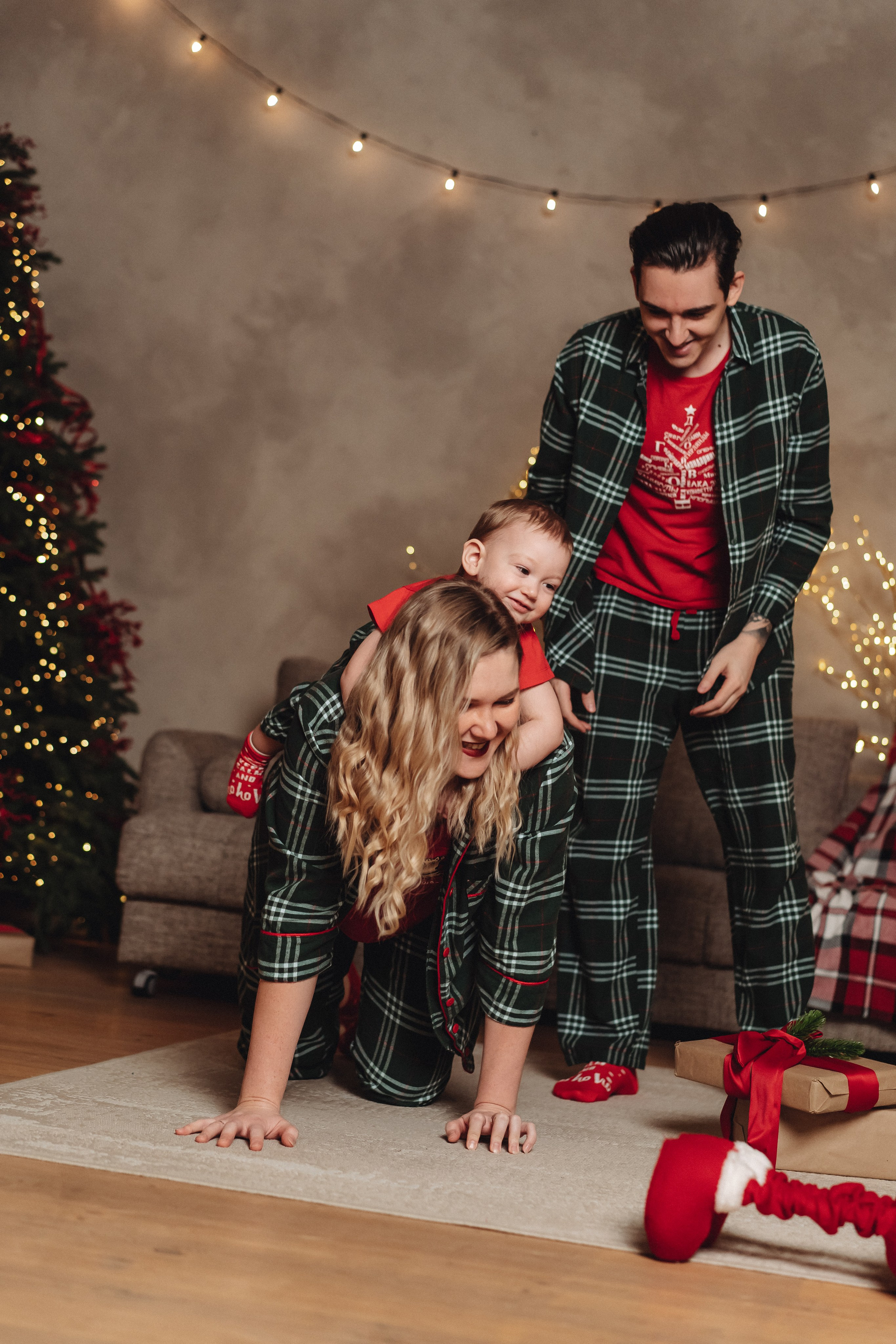 Новогодние фотосессии. Семейный и контент фотограф в Красноярске Власова Екатерина