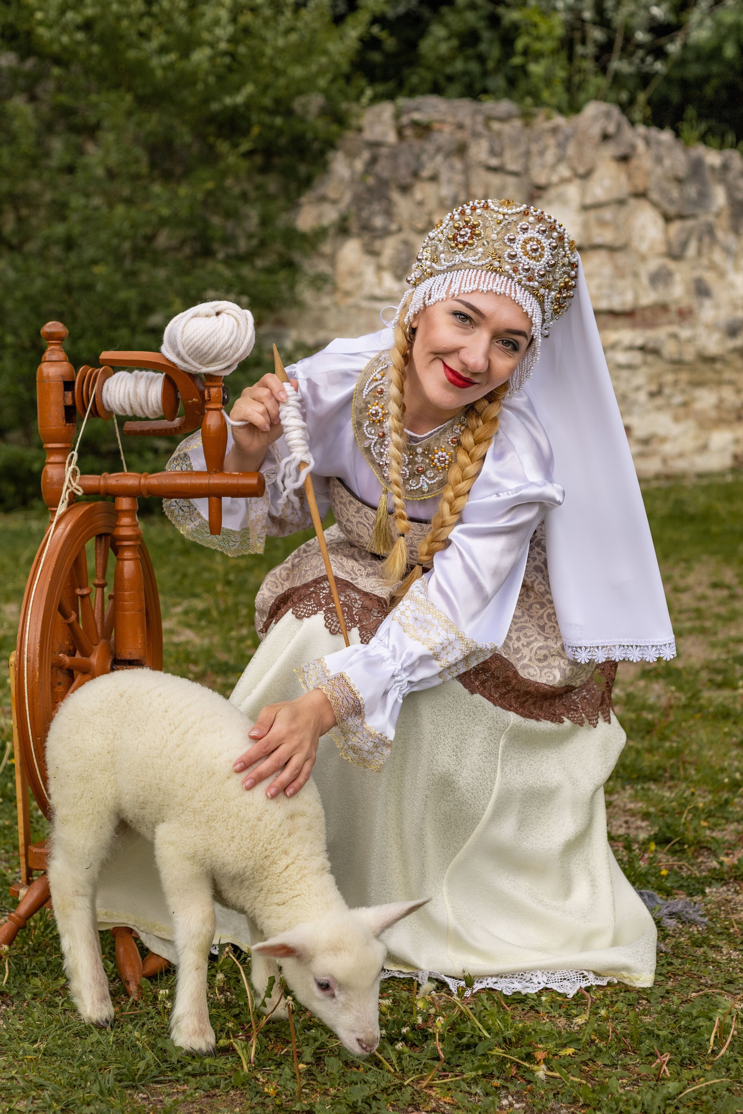 Альбомы стилизованных фотосессий и съёмки с животными. Семейный и свадебный фотограф в Москве и Домодедово Анна Авилочкина