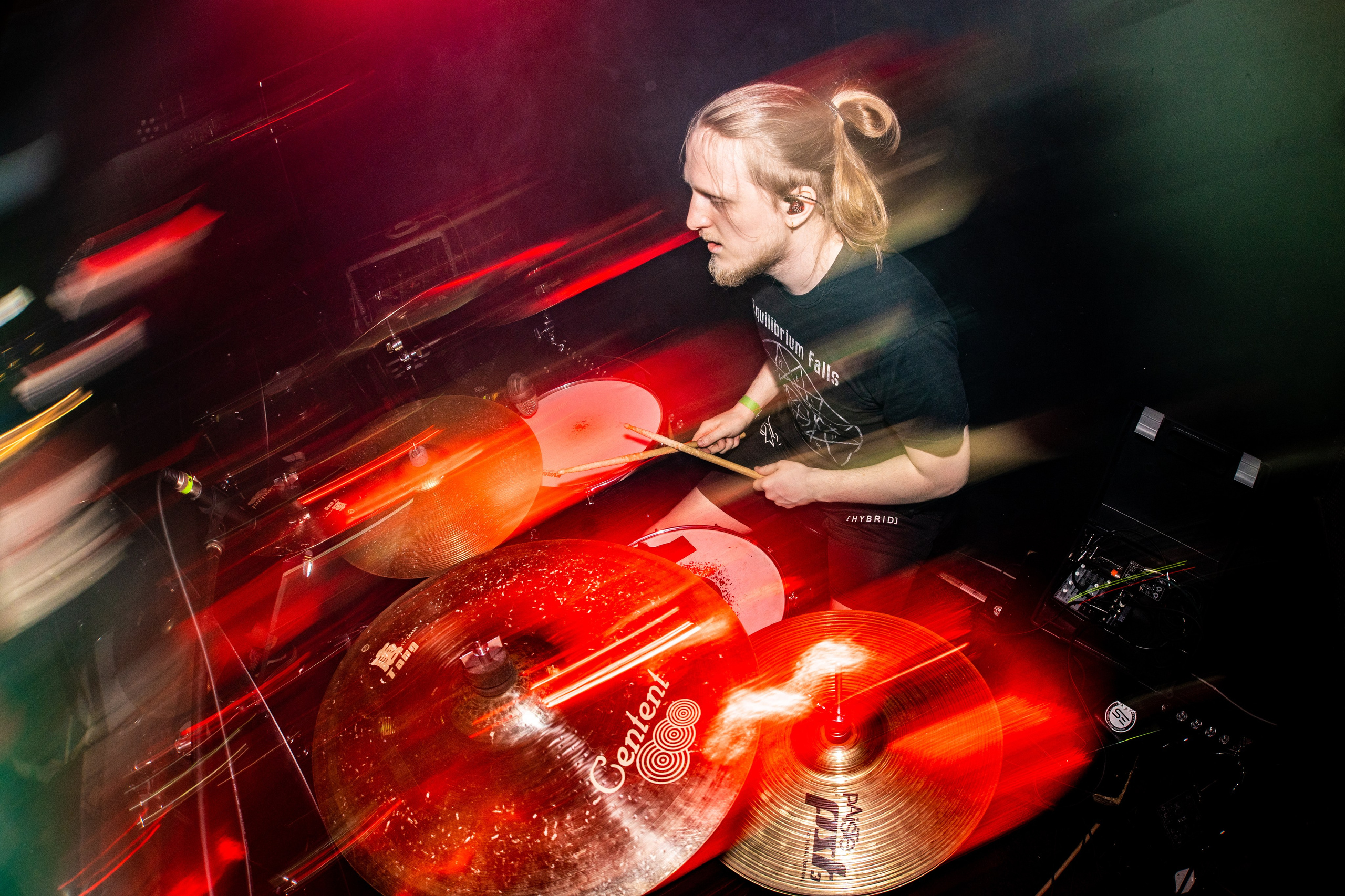 ОМУТ ГИГ|Zoccolo 2.0. Концертный и репортажный фотограф в Санкт-Петербурге Слава Пахомов