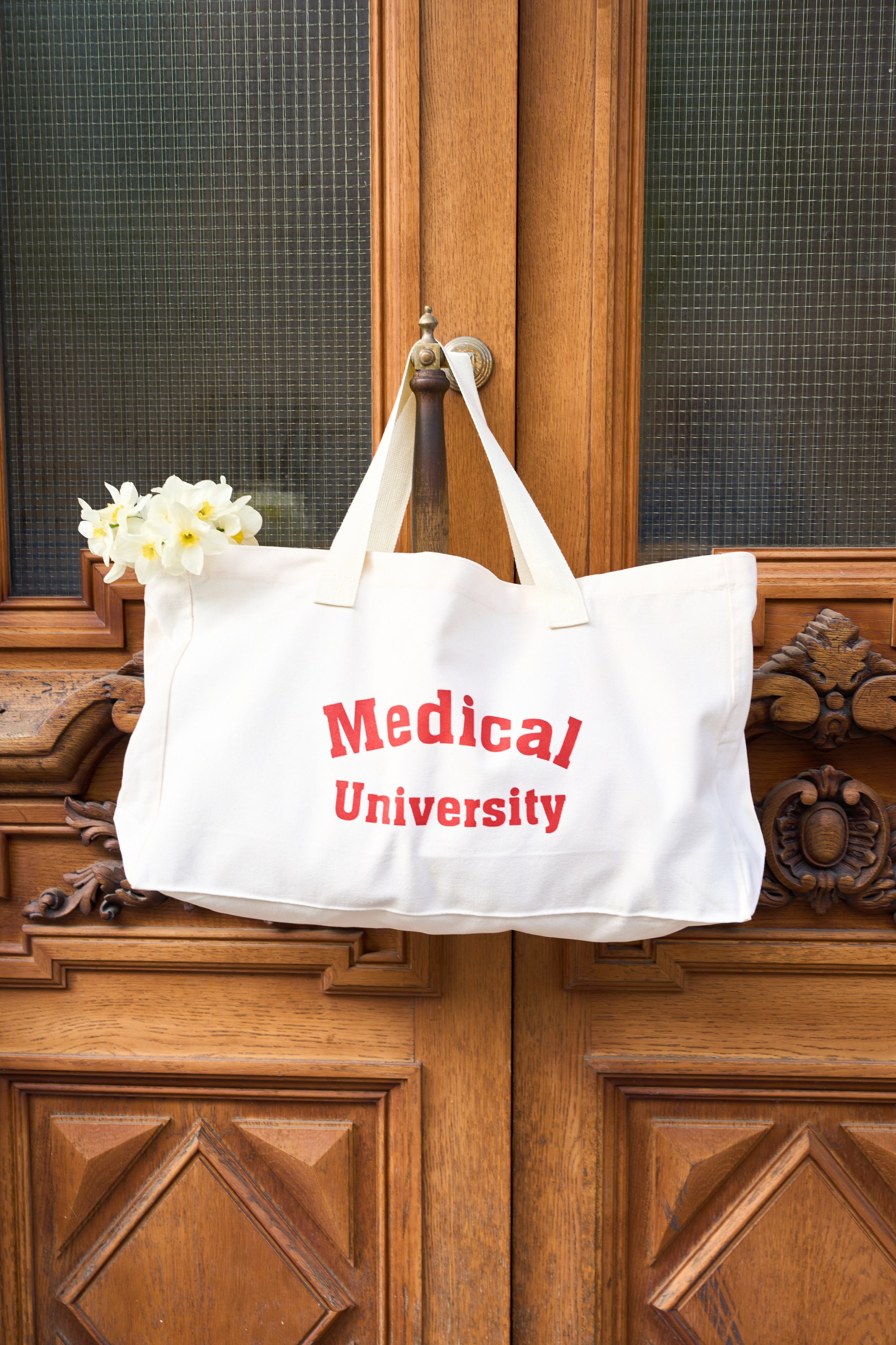 Контент-съёмка (улица). Фотограф и видеограф