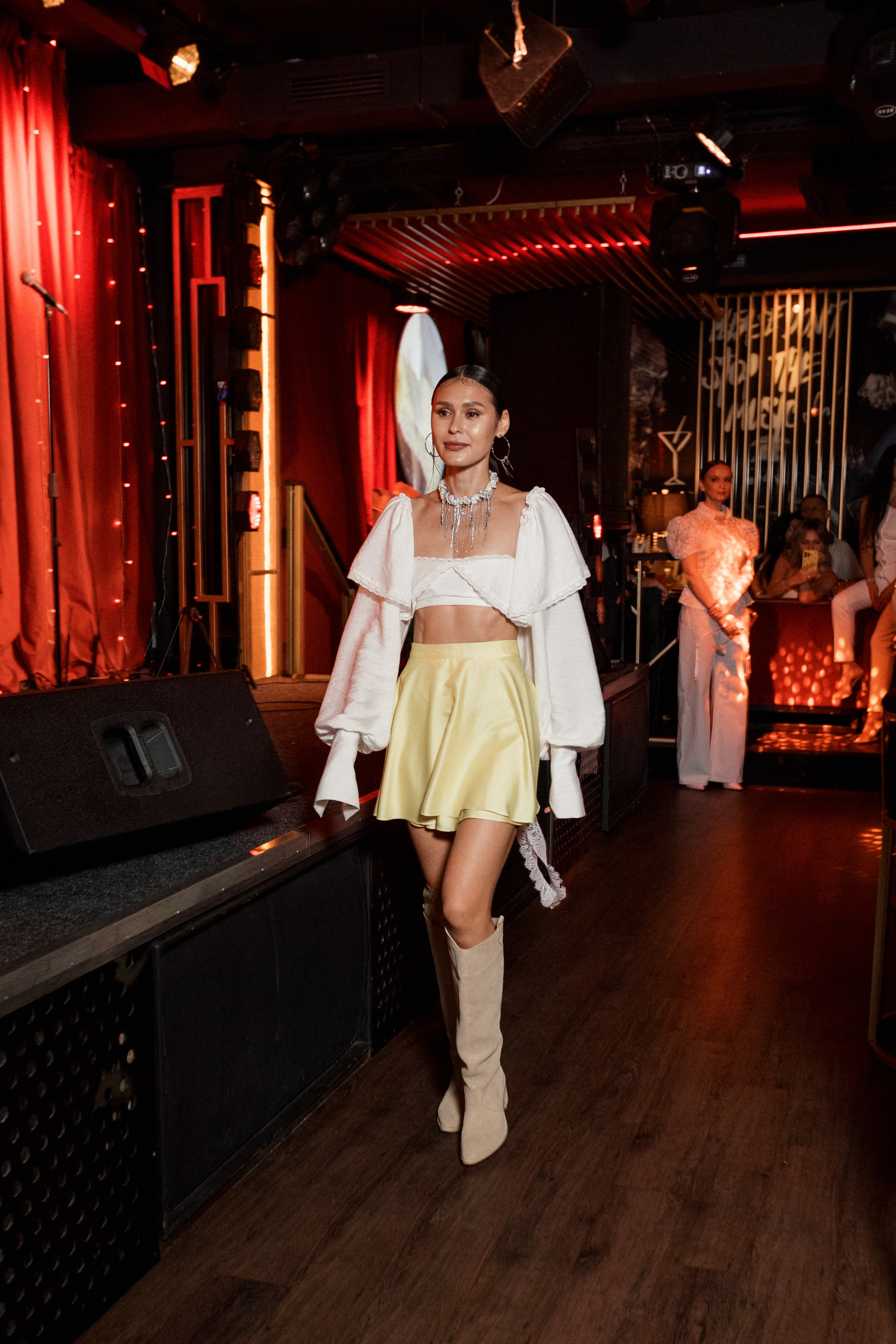 ELE AMU x PLUM — Показ новой коллекции брендов. СВОИ. ФОТООТЧЕТЫ-СОБЫТИЯ-МЕСТА