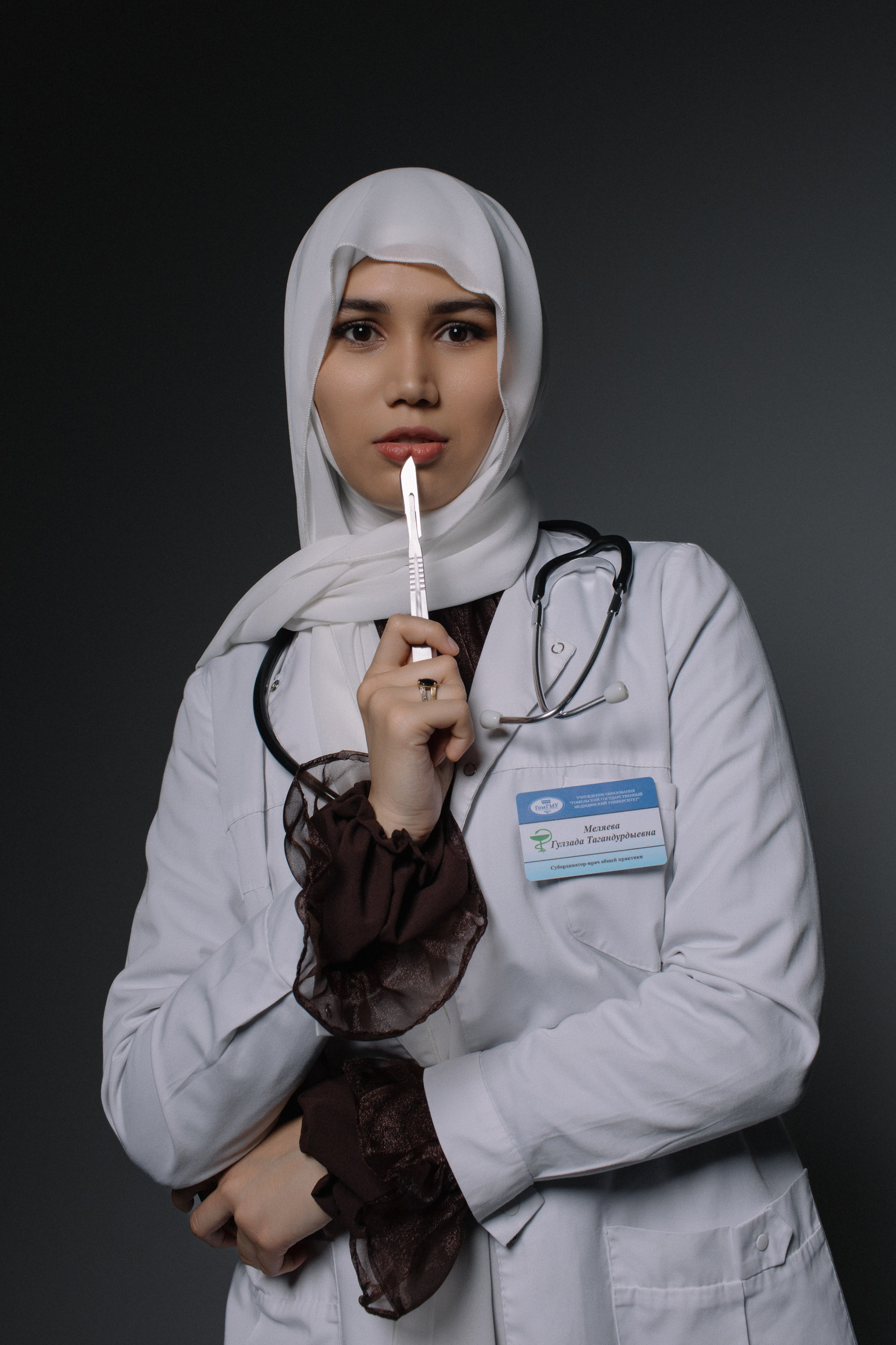 Съёмка для выпускников ГГМУ с элементами контента. Часть 2. Сергеев Алексей. Фотограф