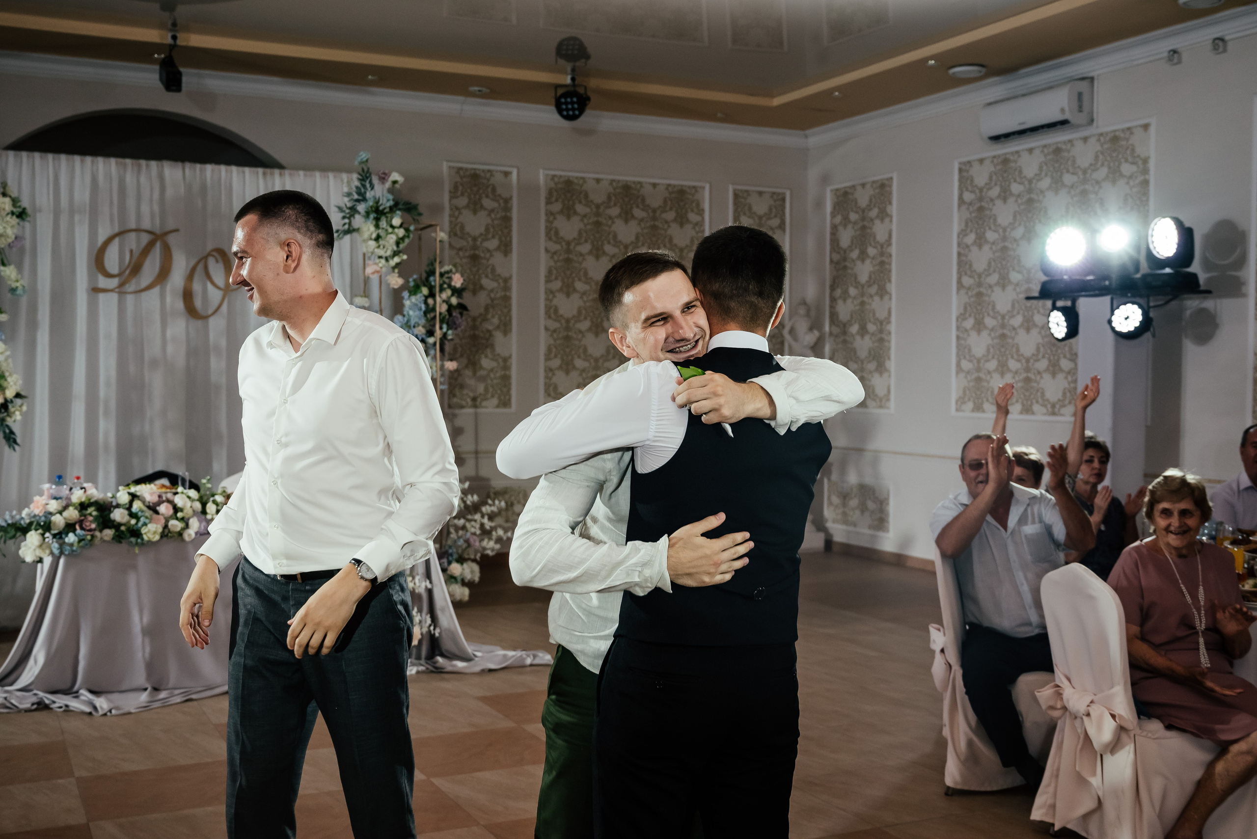 Дмитрий и Оксана. Свадебный фотограф в Ростове Александра Груздева