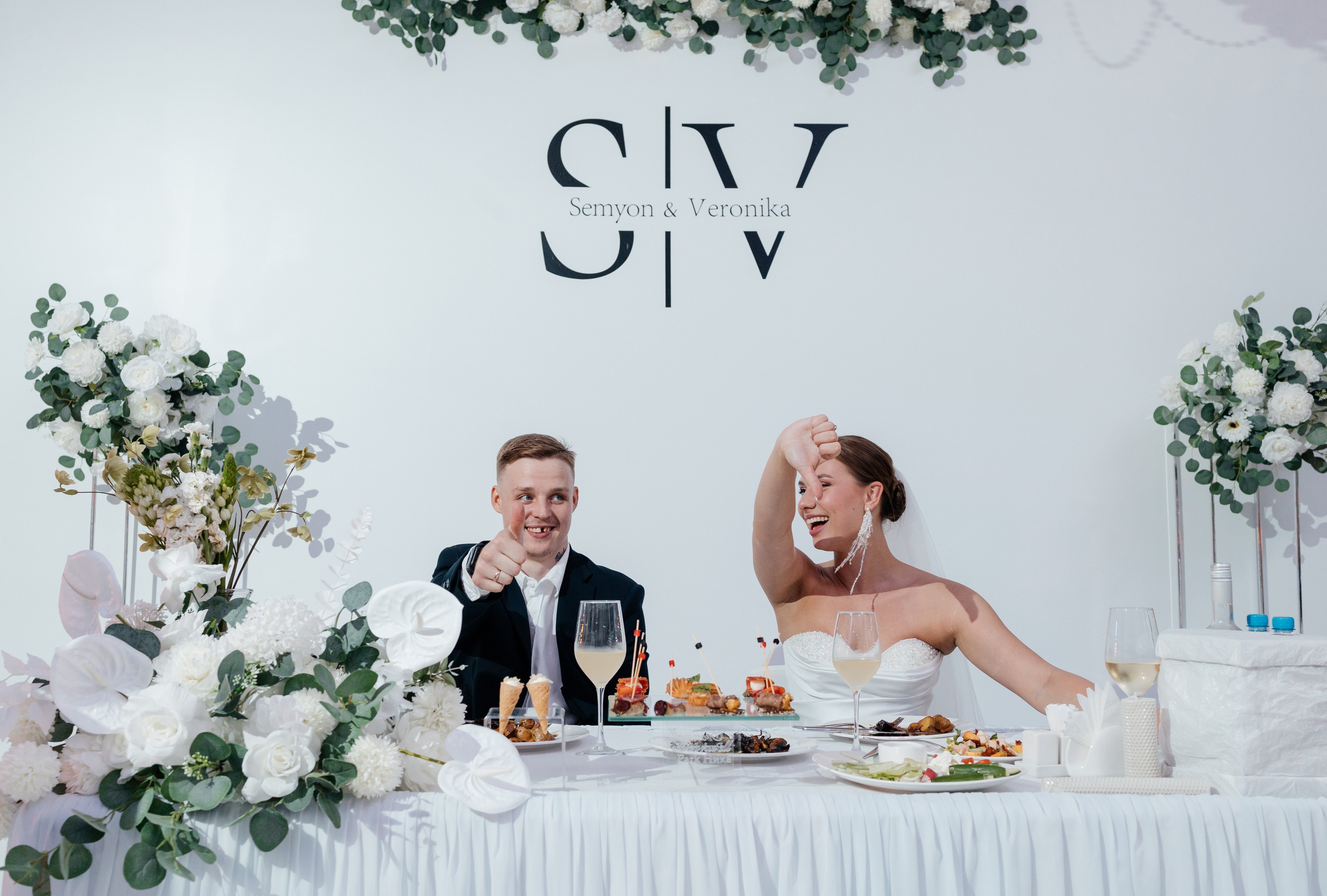 Нежные мгновения свадьбы: Семён и Вероника. Фотограф Семён Гнеушев