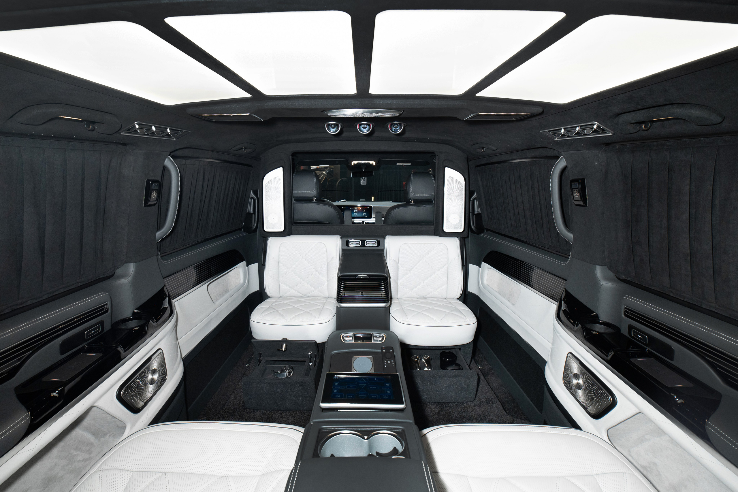 Mercedes-Benz V-Class. Автомобильный фотограф Светлана Усова