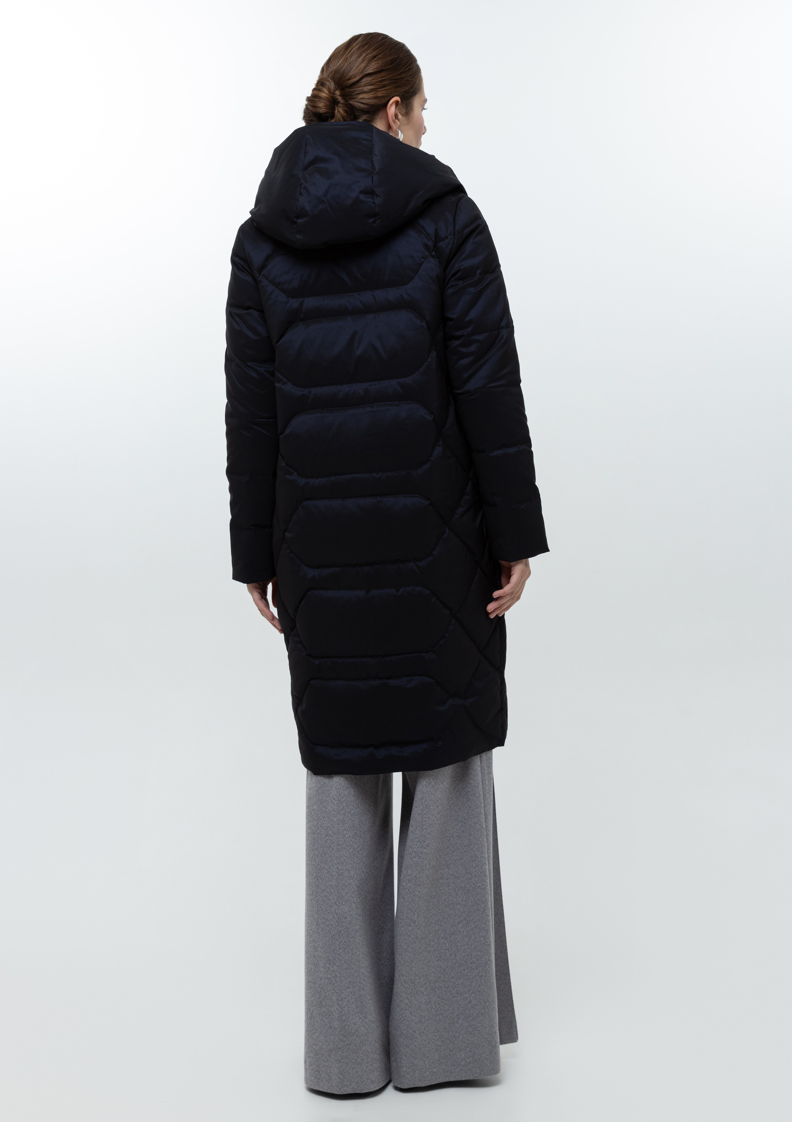 Каталог. Верхняя одежда + трикотаж бренда. 4ч,. Визажист для брендов, Фэшн продюсер Олеся Глушкова