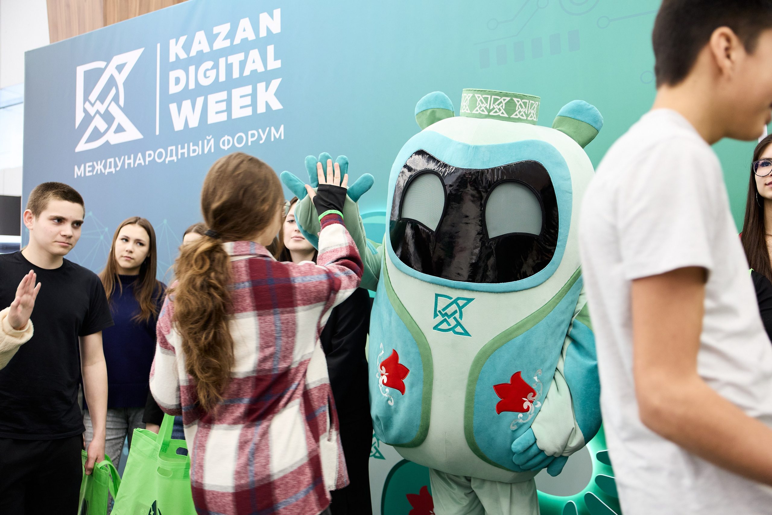 Фотограф на конференцию. Хороший репортажный и промышленный фотограф в Казани Алексей Щелконогов