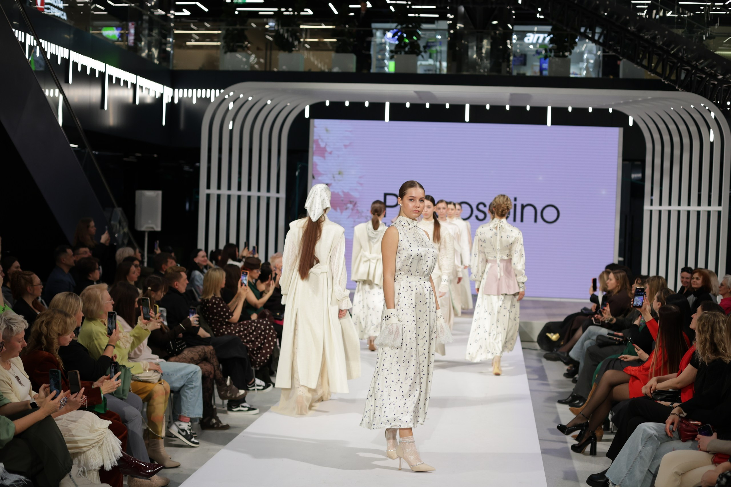 Moscow Fashion Week — Финал конкурса «МОСТ В БУДУЩЕЕ»,. Jane Kudryavtseva — Репортажный и портретный топ фотограф Москва